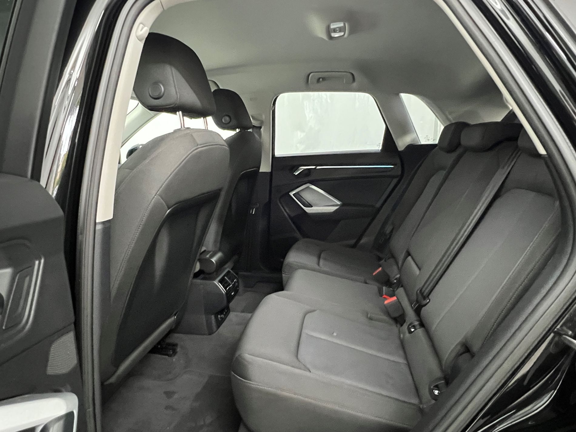 Q3 35 2.0 tdi Business Advanced s-tronic - Autosani