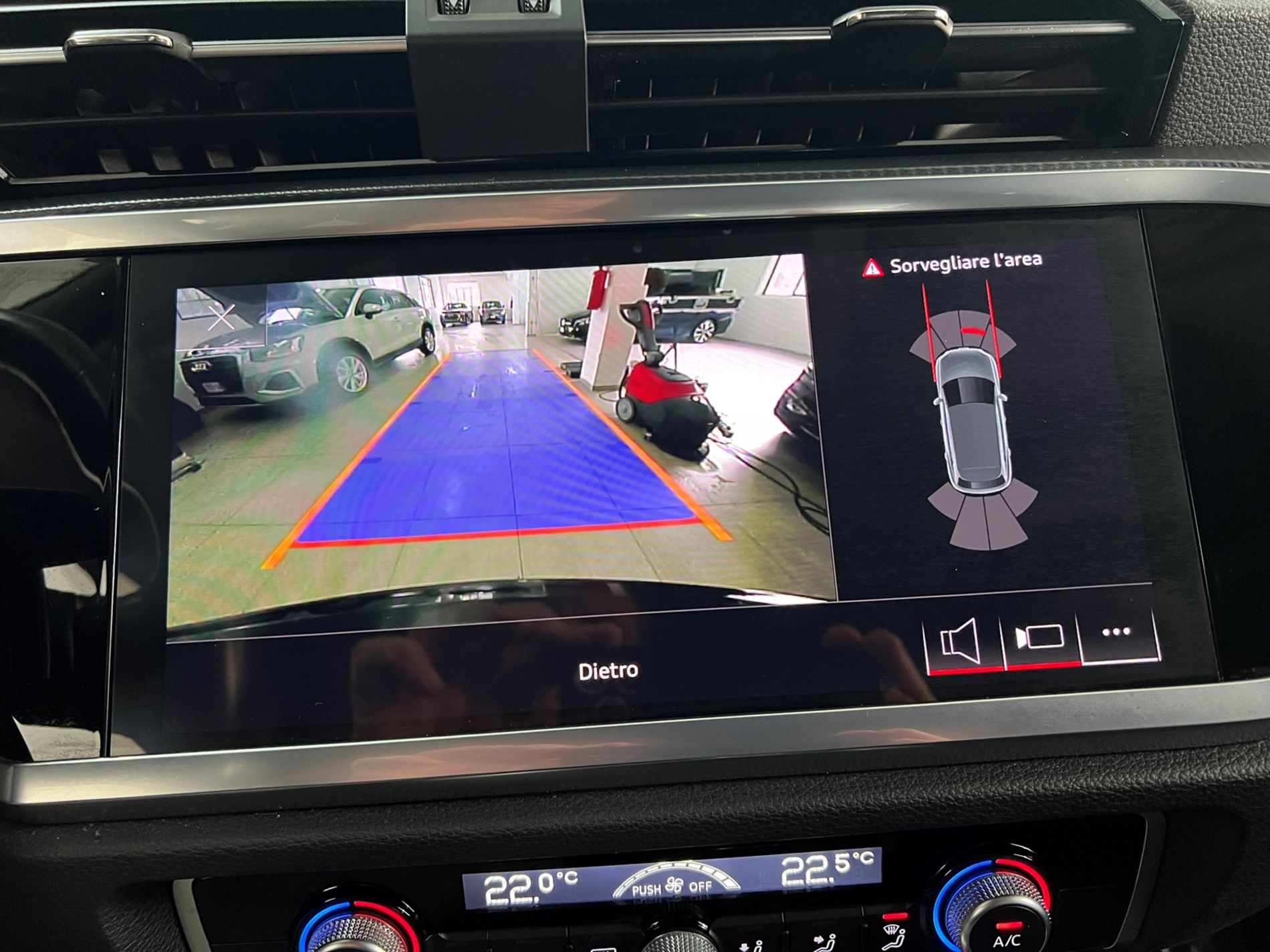 Q3 35 2.0 tdi Business Advanced s-tronic - Autosani