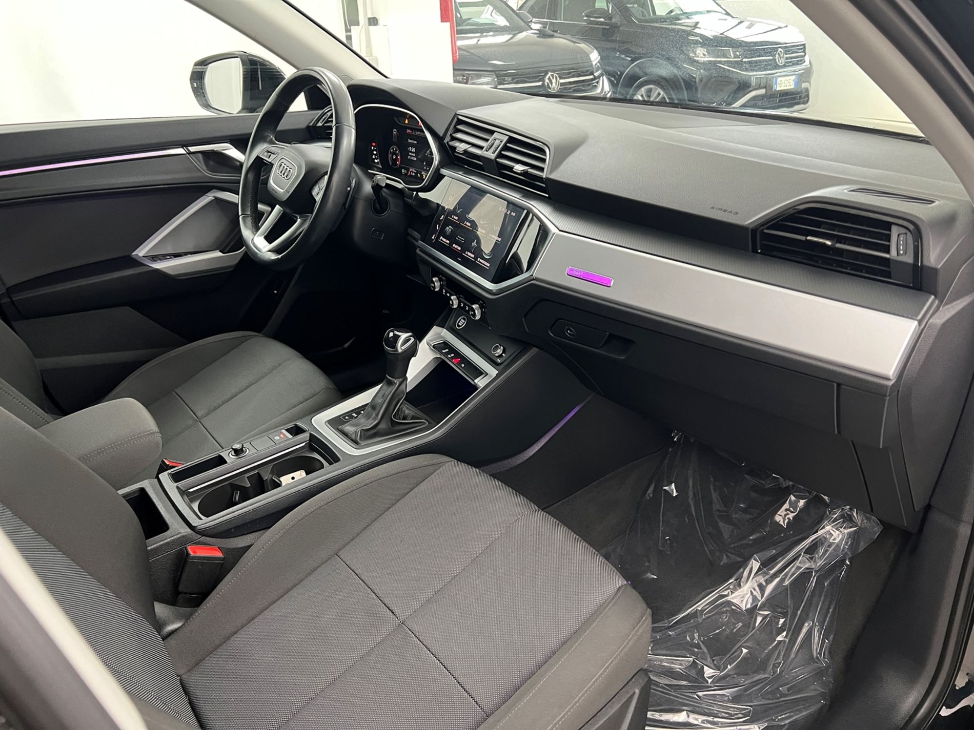 Q3 35 2.0 tdi Business Advanced s-tronic - Autosani