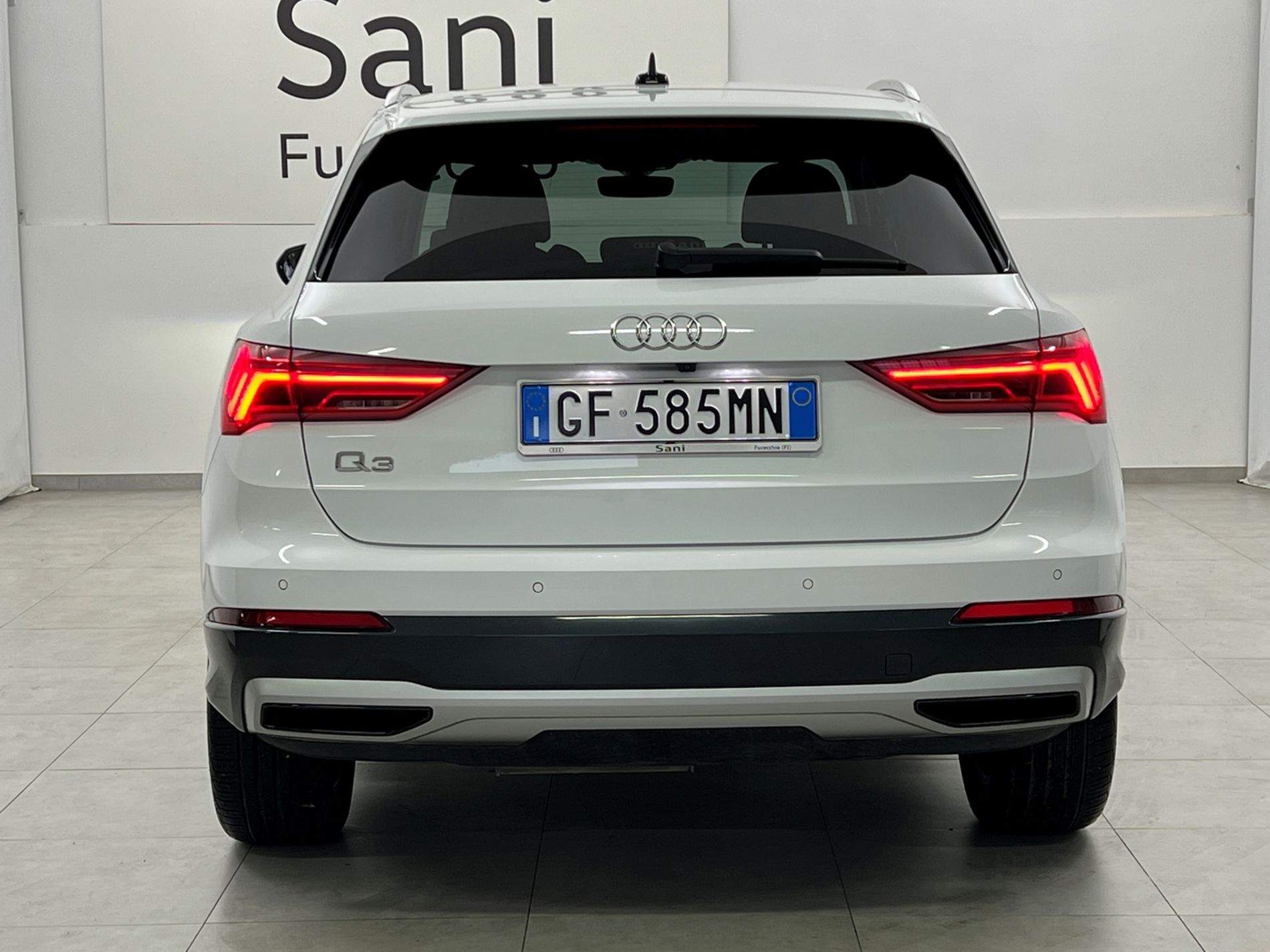 Q3 35 2.0 tdi Business Advanced - Autosani