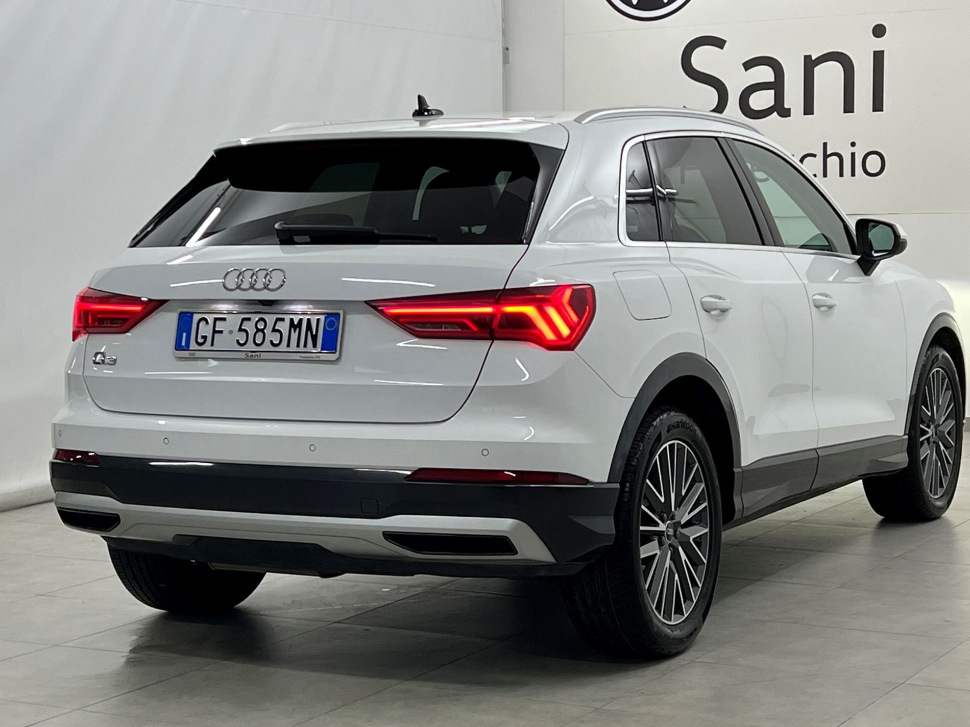 Q3 35 2.0 tdi Business Advanced - Autosani