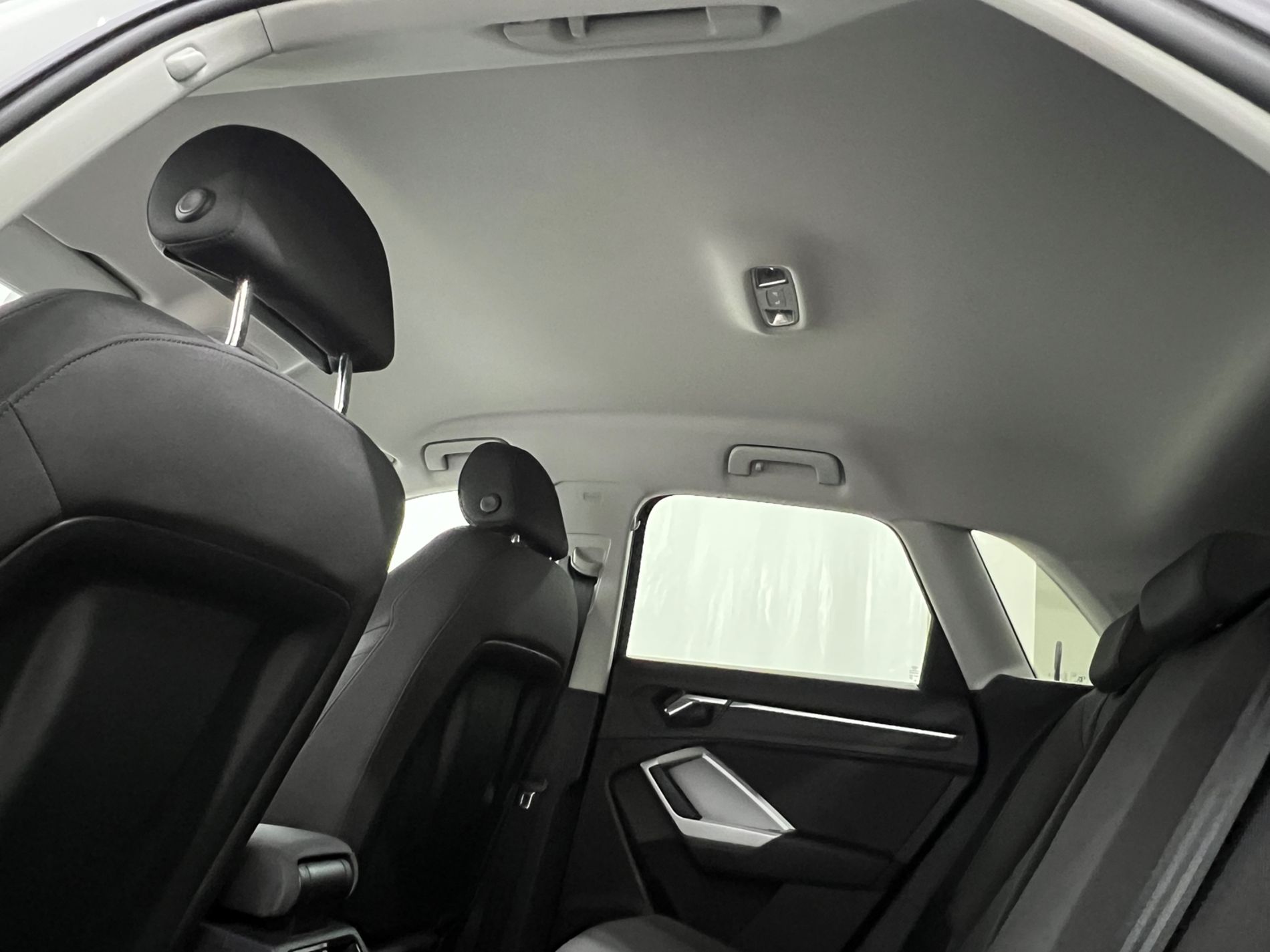 Q3 35 2.0 tdi Business Advanced - Autosani