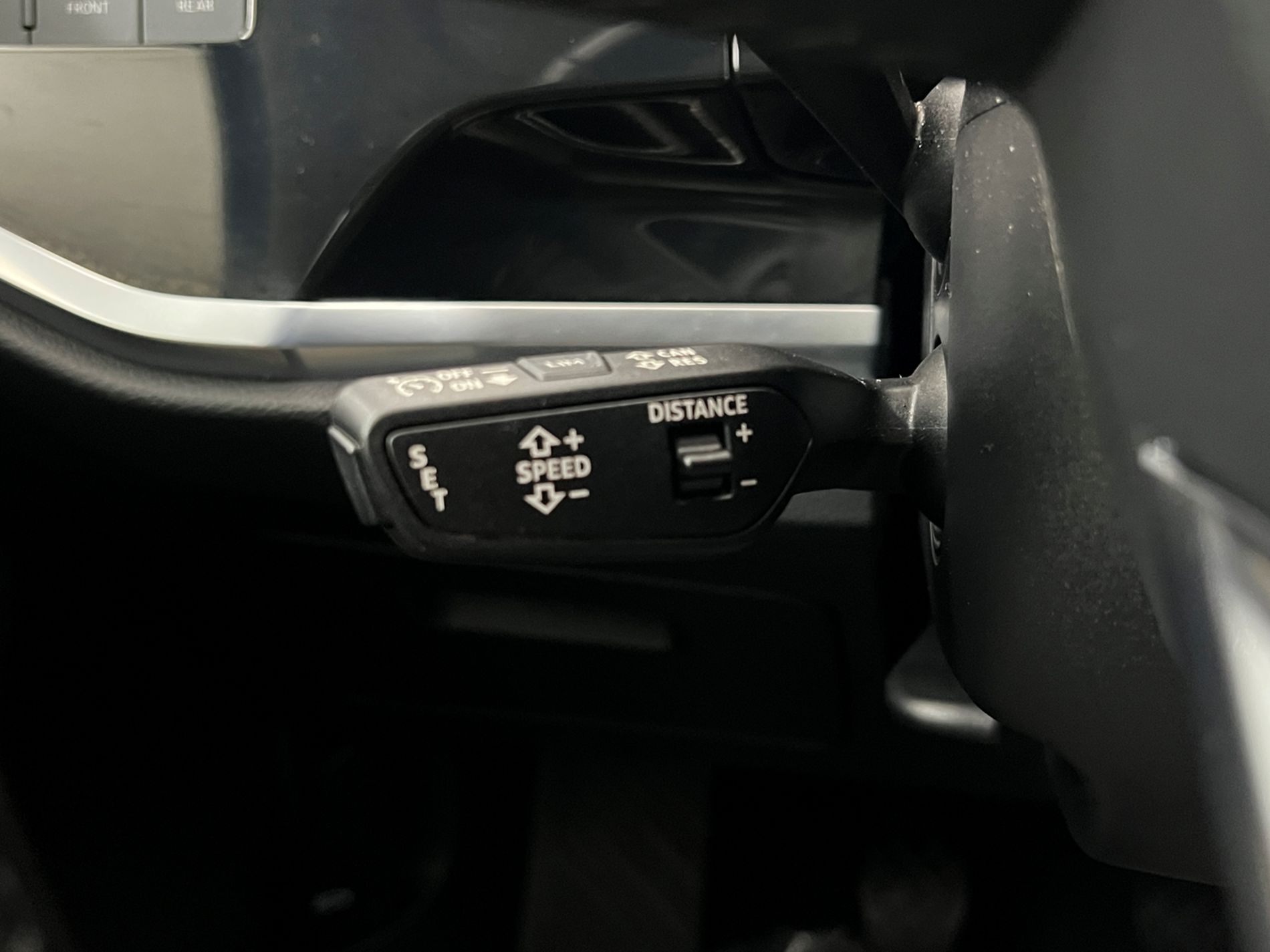 Q3 35 2.0 tdi Business Advanced - Autosani