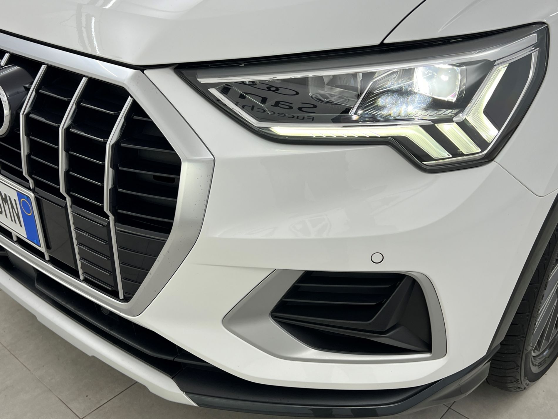 Q3 35 2.0 tdi Business Advanced - Autosani