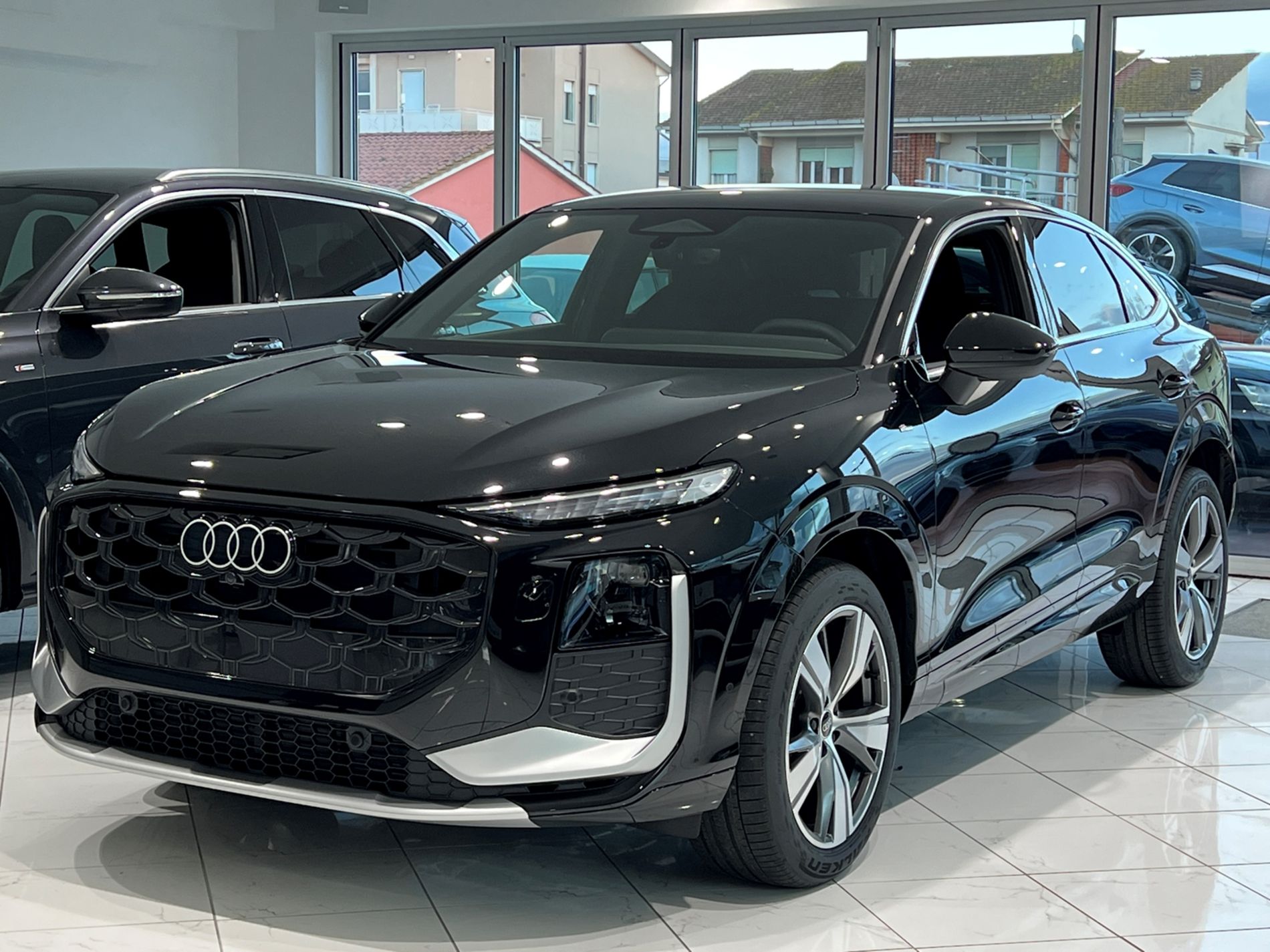 Q3 Sportback 2.0 tfsi Business quattro 204cv s-tronic - Autosani