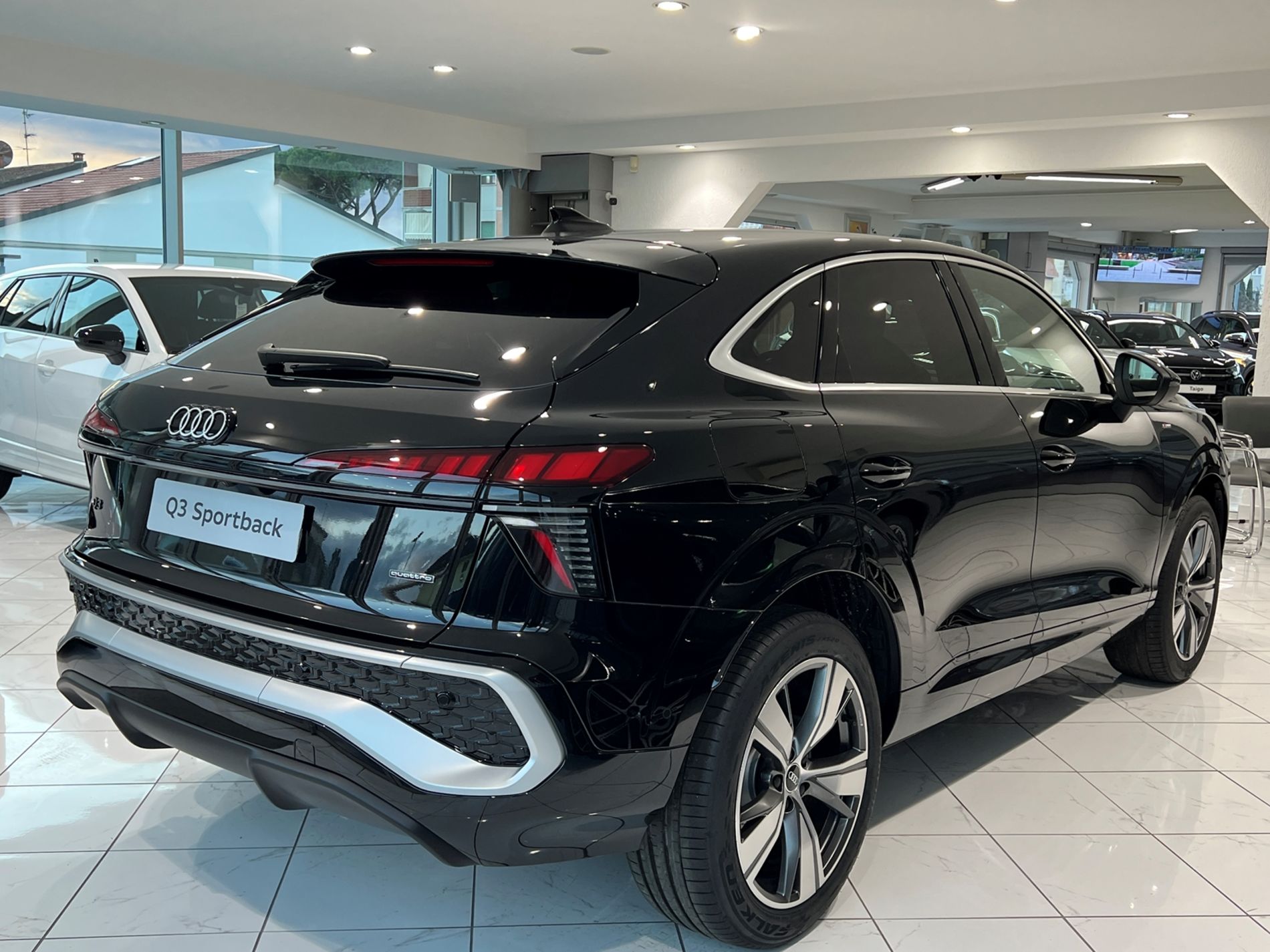 Q3 Sportback 2.0 tfsi Business quattro 204cv s-tronic - Autosani