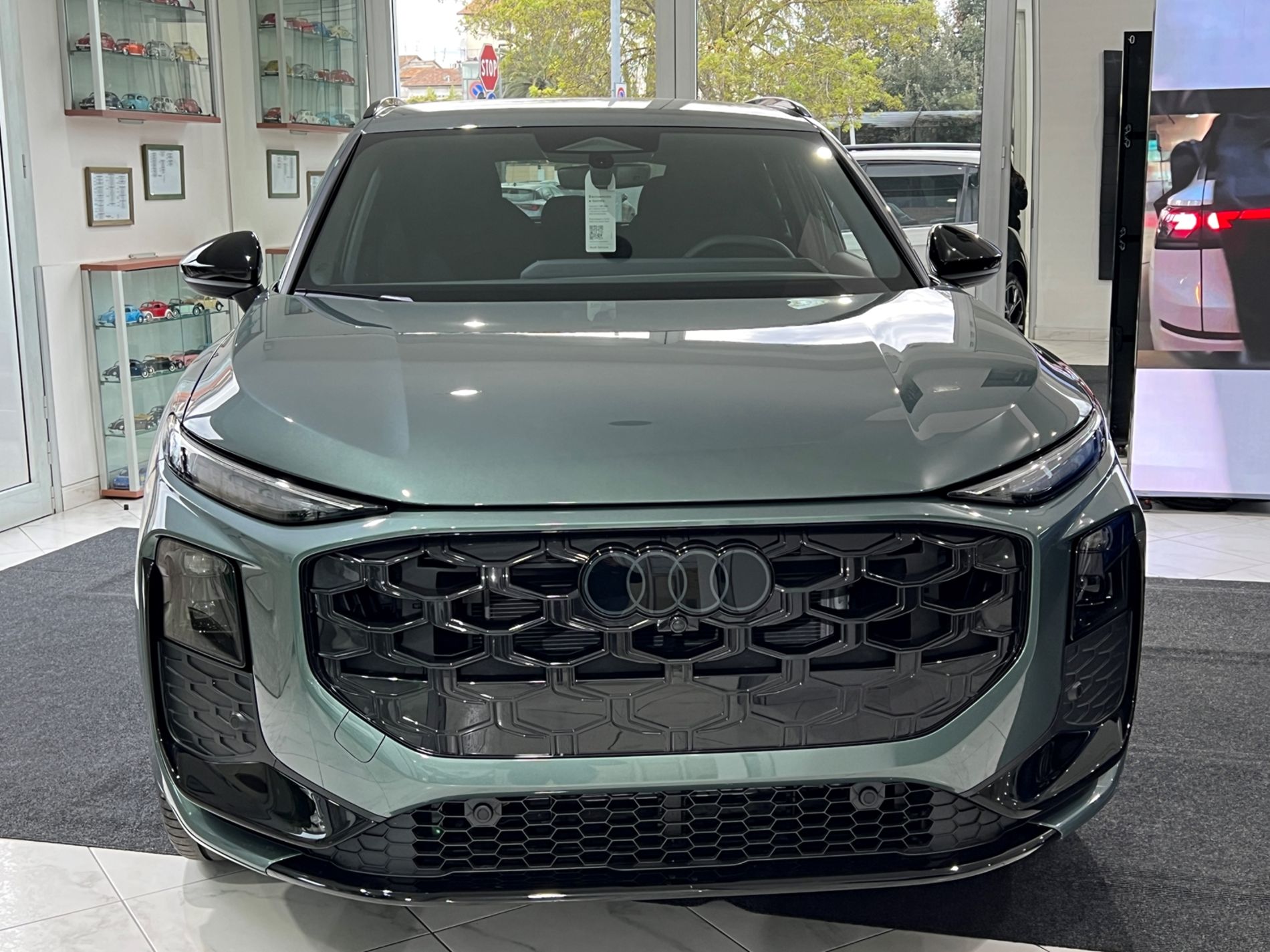 Q3 1.5 e-hybrid S line edition 272cv s-tronic - Autosani