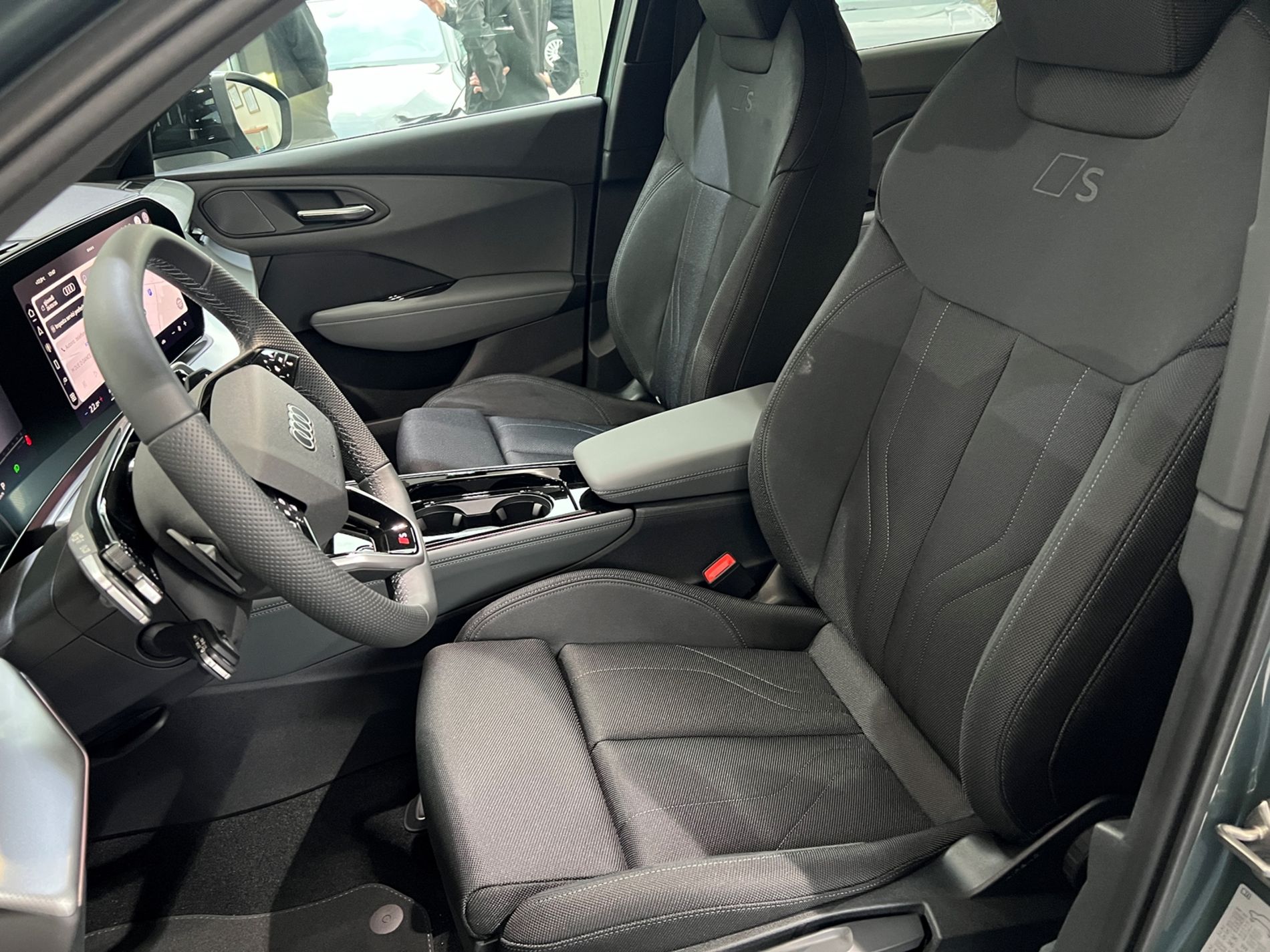 Q3 1.5 e-hybrid S line edition 272cv s-tronic - Autosani