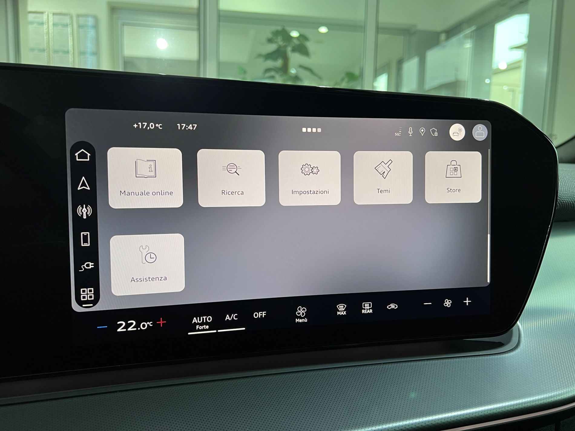 Q3 1.5 e-hybrid S line edition 272cv s-tronic - Autosani