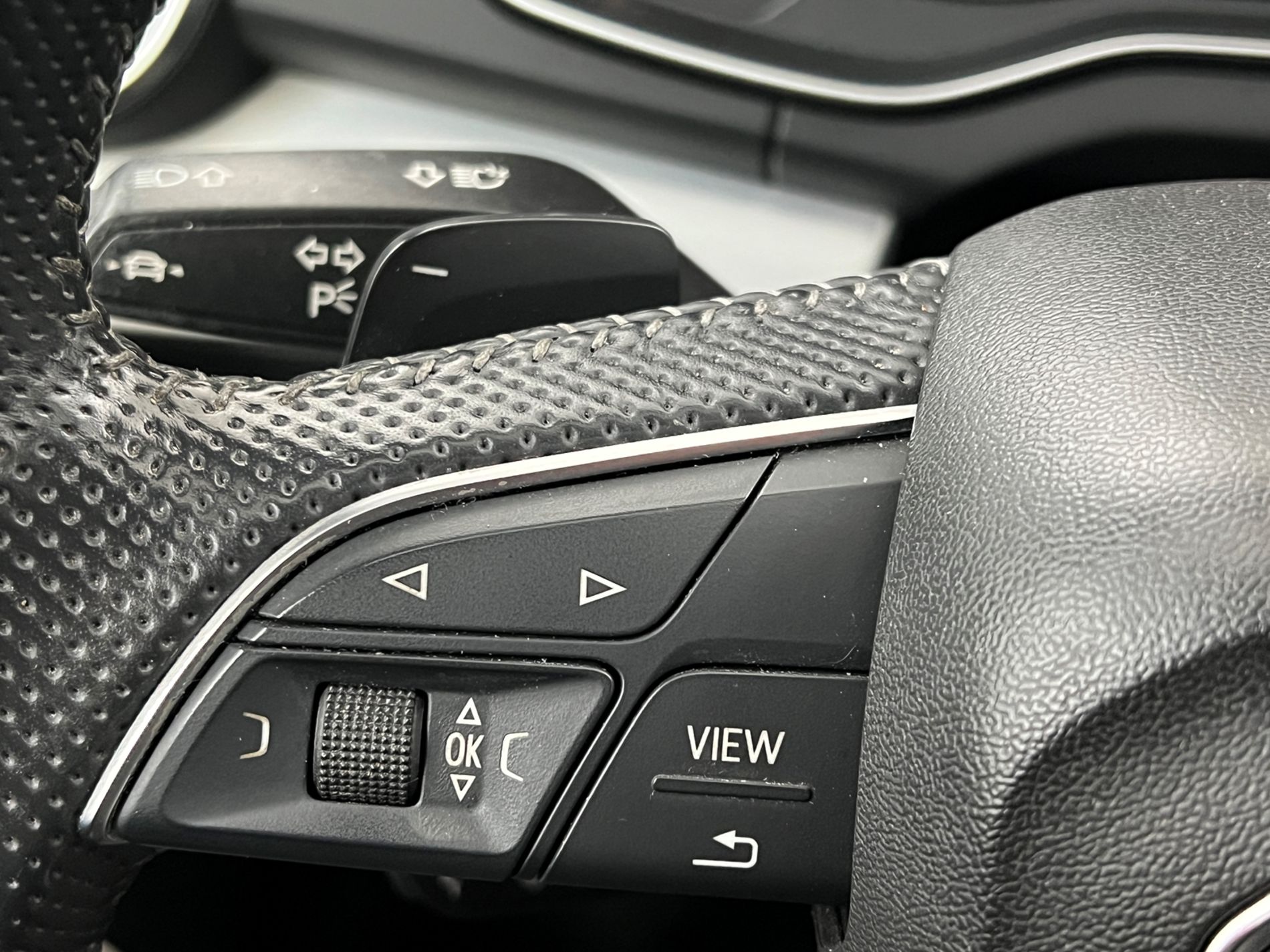 Q5 40 2.0 tdi Business Sport quattro 190cv s-tronic - Autosani