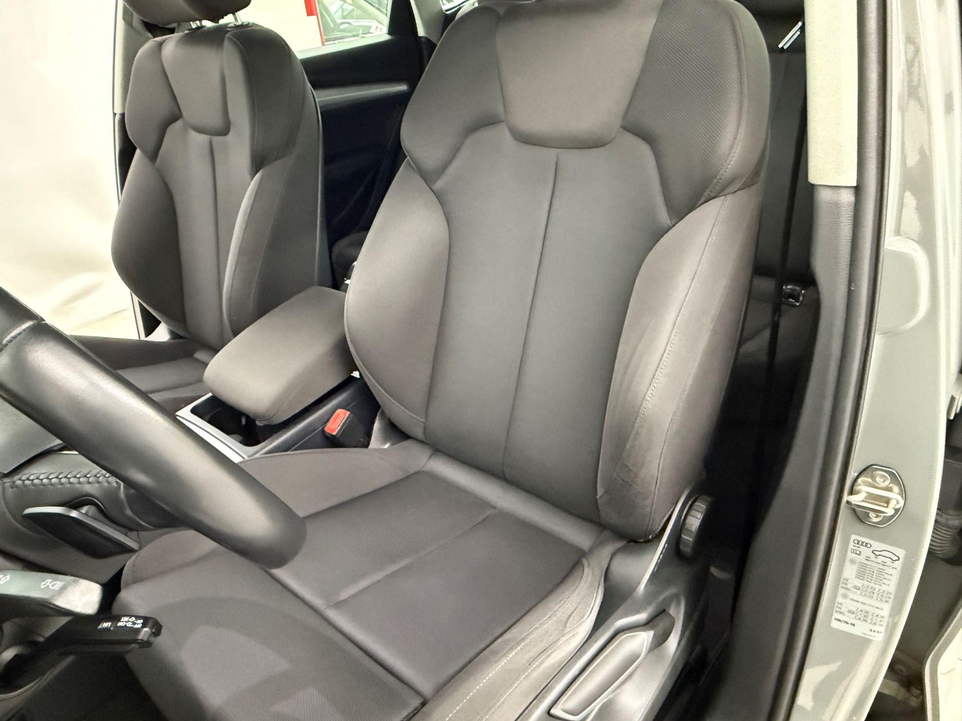 Q5 40 2.0 tdi Business Sport quattro 190cv s-tronic - Autosani