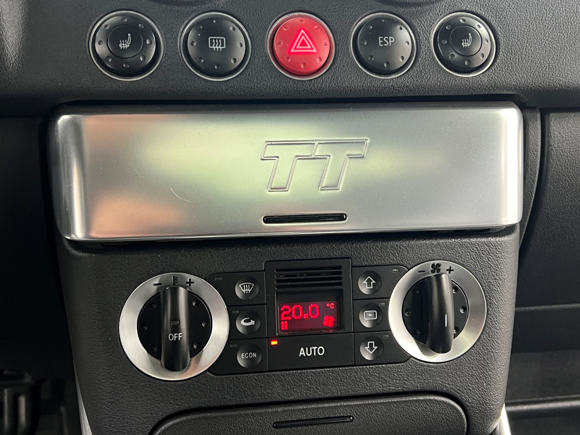 TT Roadster 1.8t 150cv - Autosani