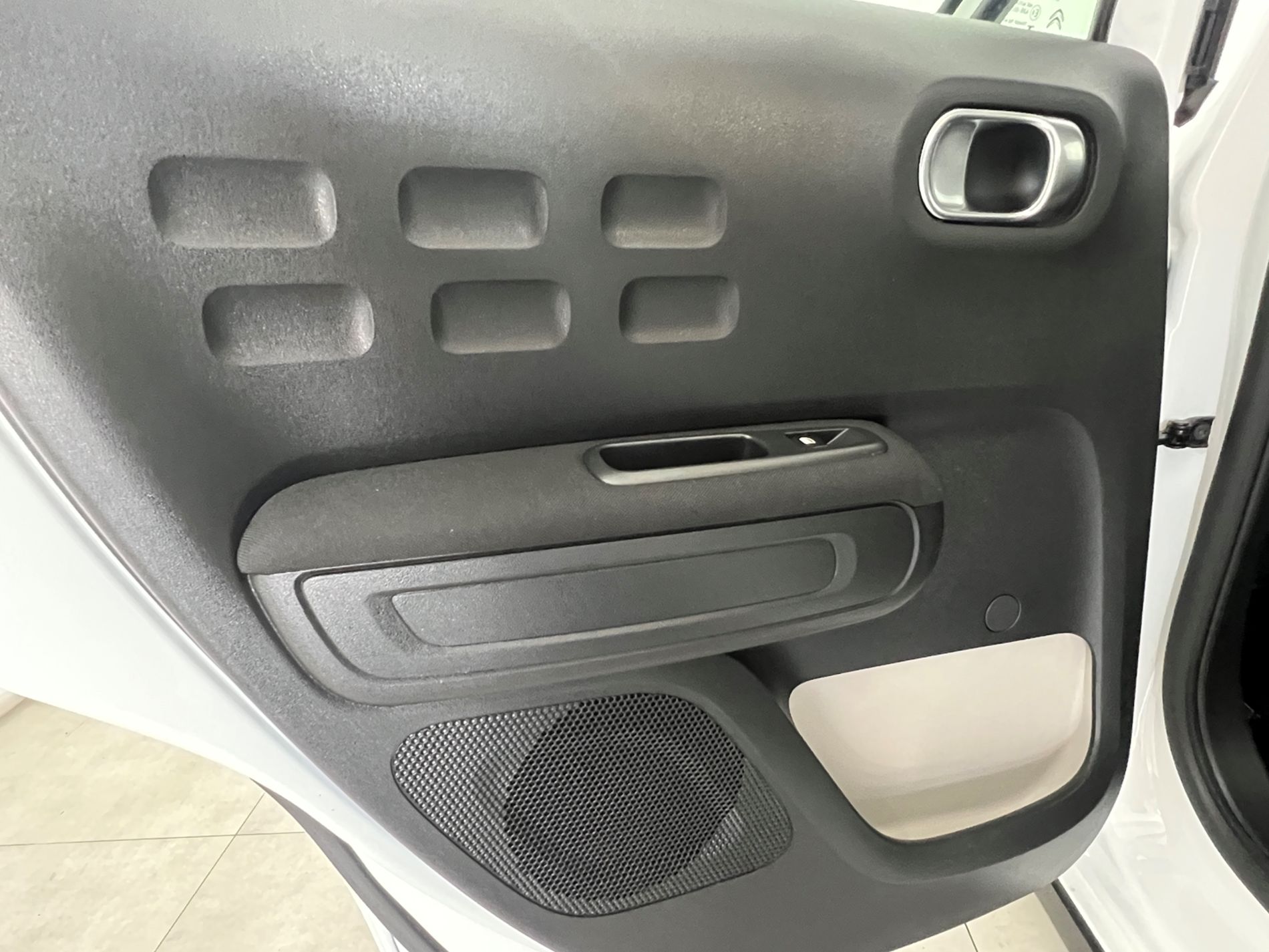 C3 1.2 puretech Shine s&s 83cv neopatentati - Autosani