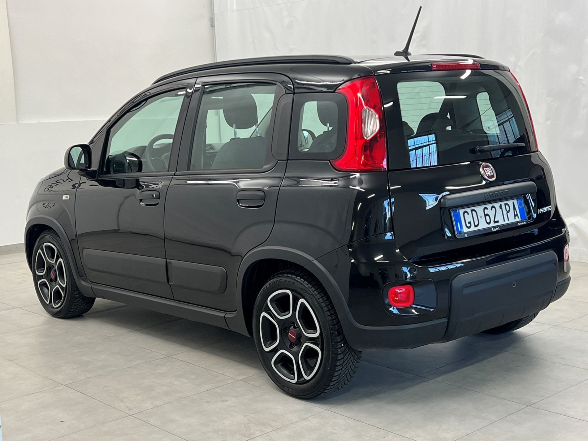 Panda 1.0 firefly hybrid City Life s&s 70cv 5p.ti - Autosani