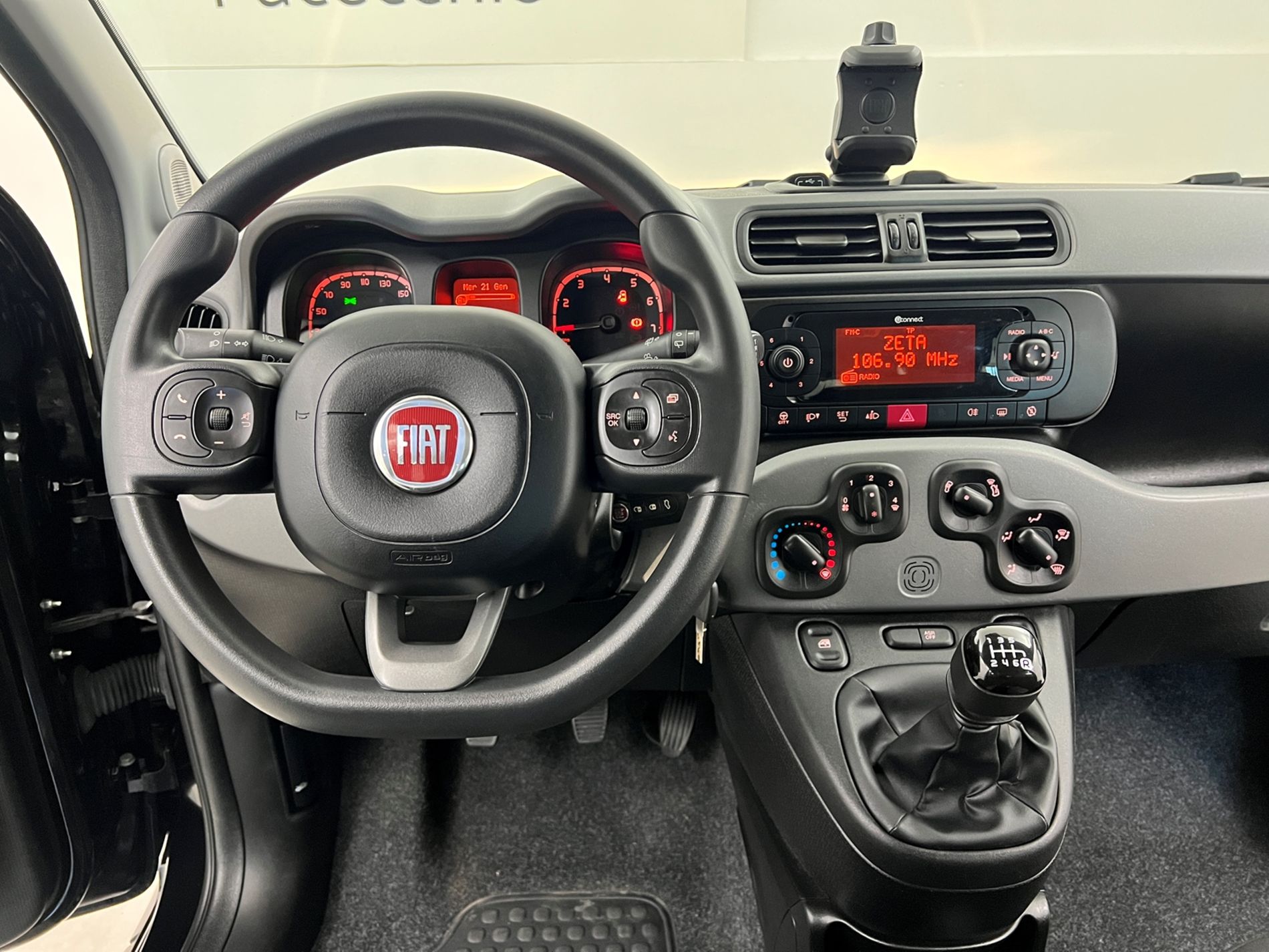 Panda 1.0 firefly hybrid City Life s&s 70cv 5p.ti - Autosani