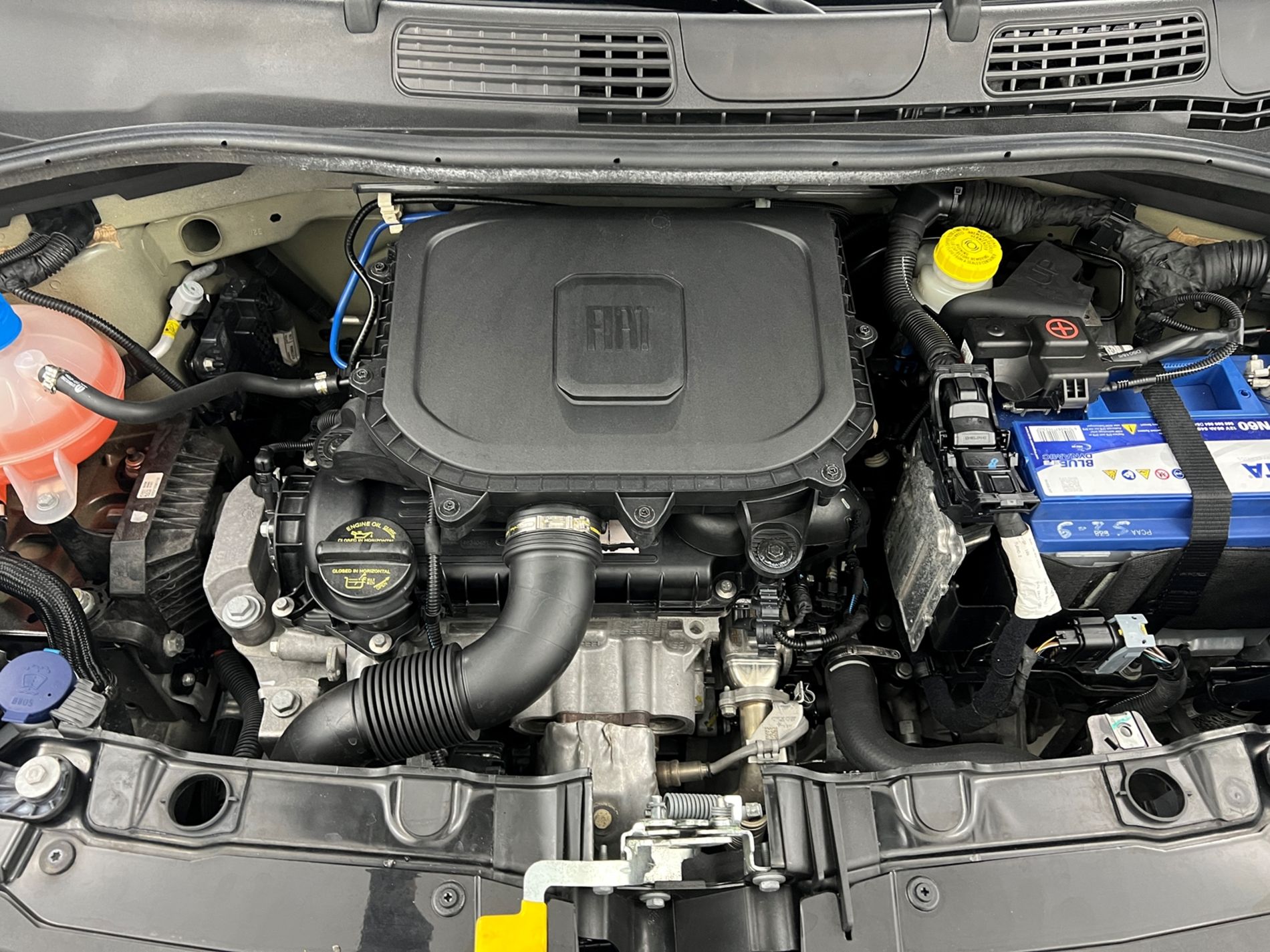 Panda 1.0 firefly hybrid City Life s&s 70cv 5p.ti - Autosani