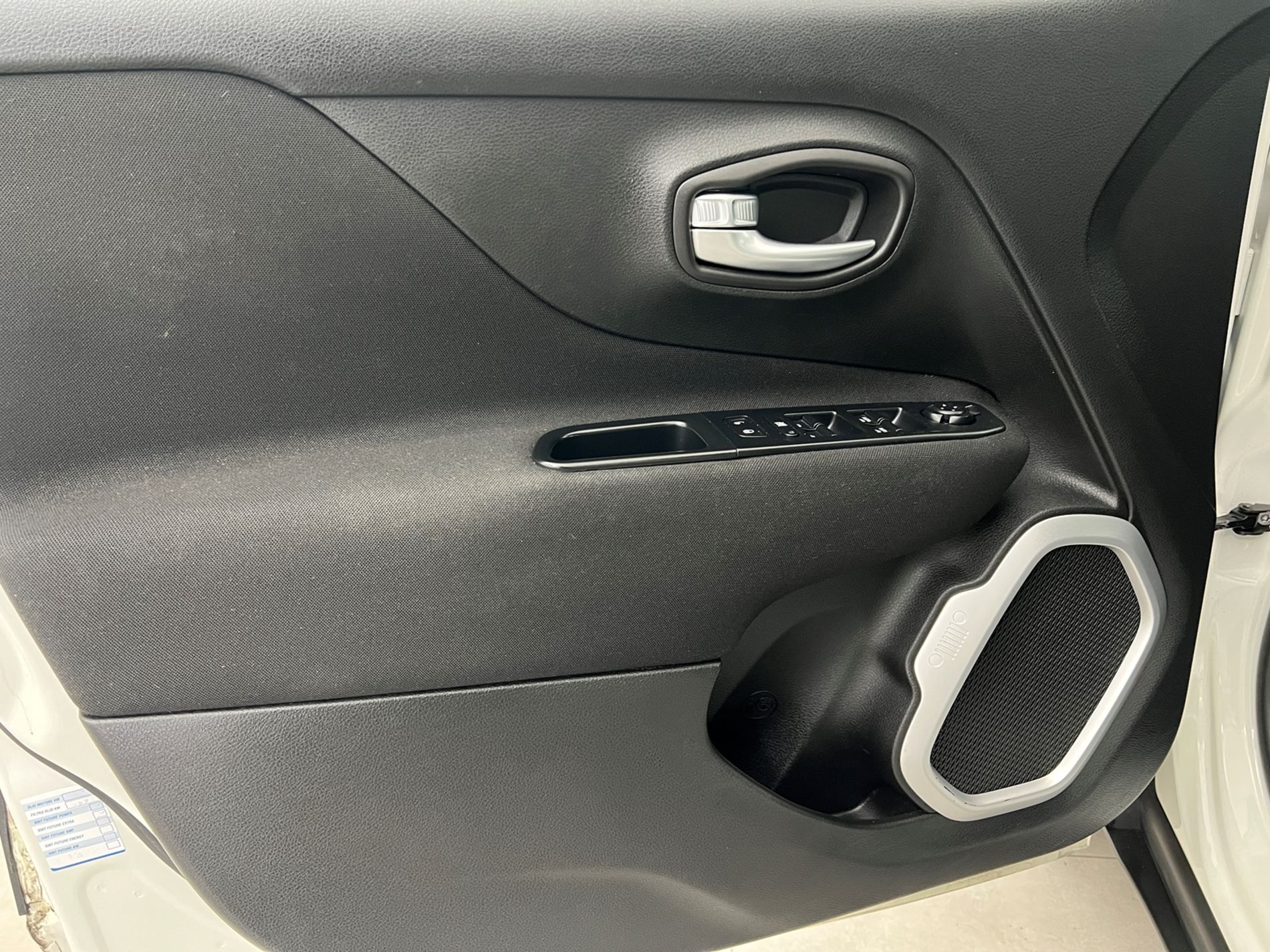 Renegade 1.6 mjt Longitude fwd 120cv - Autosani