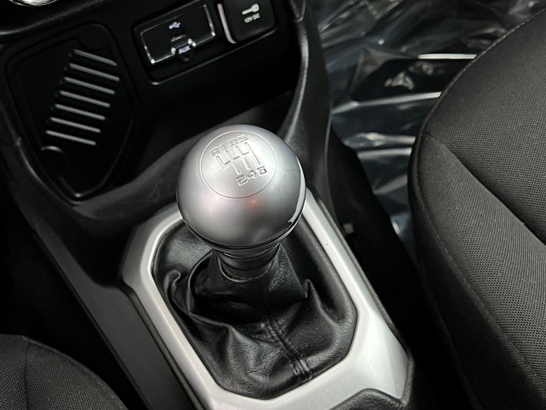 Renegade 1.6 mjt Longitude fwd 120cv - Autosani