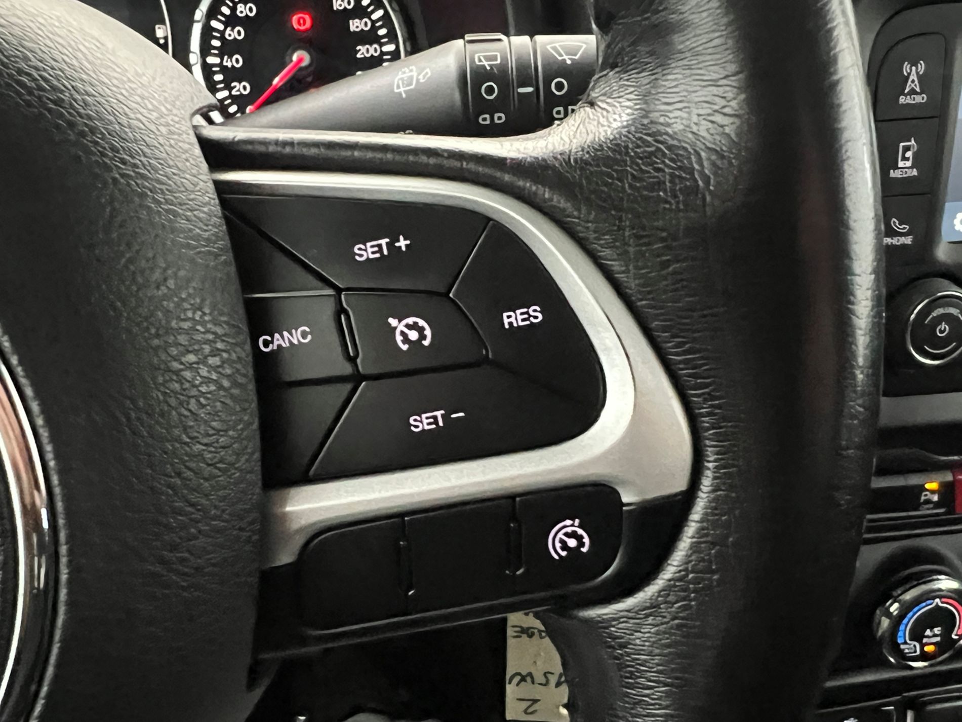 Renegade 1.6 mjt Longitude fwd 120cv - Autosani