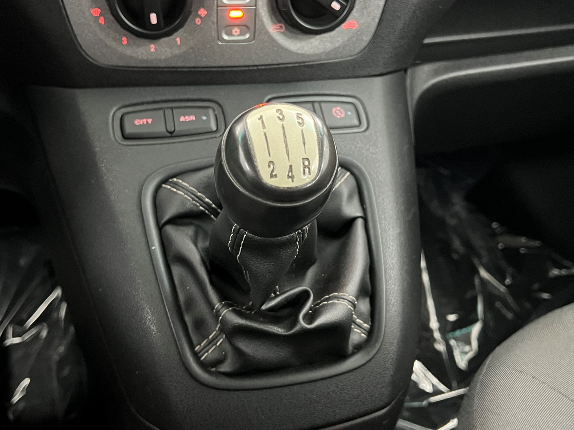 Musa 1.3 mjt Diva c/c.traz.,esp s&s 95cv - Autosani