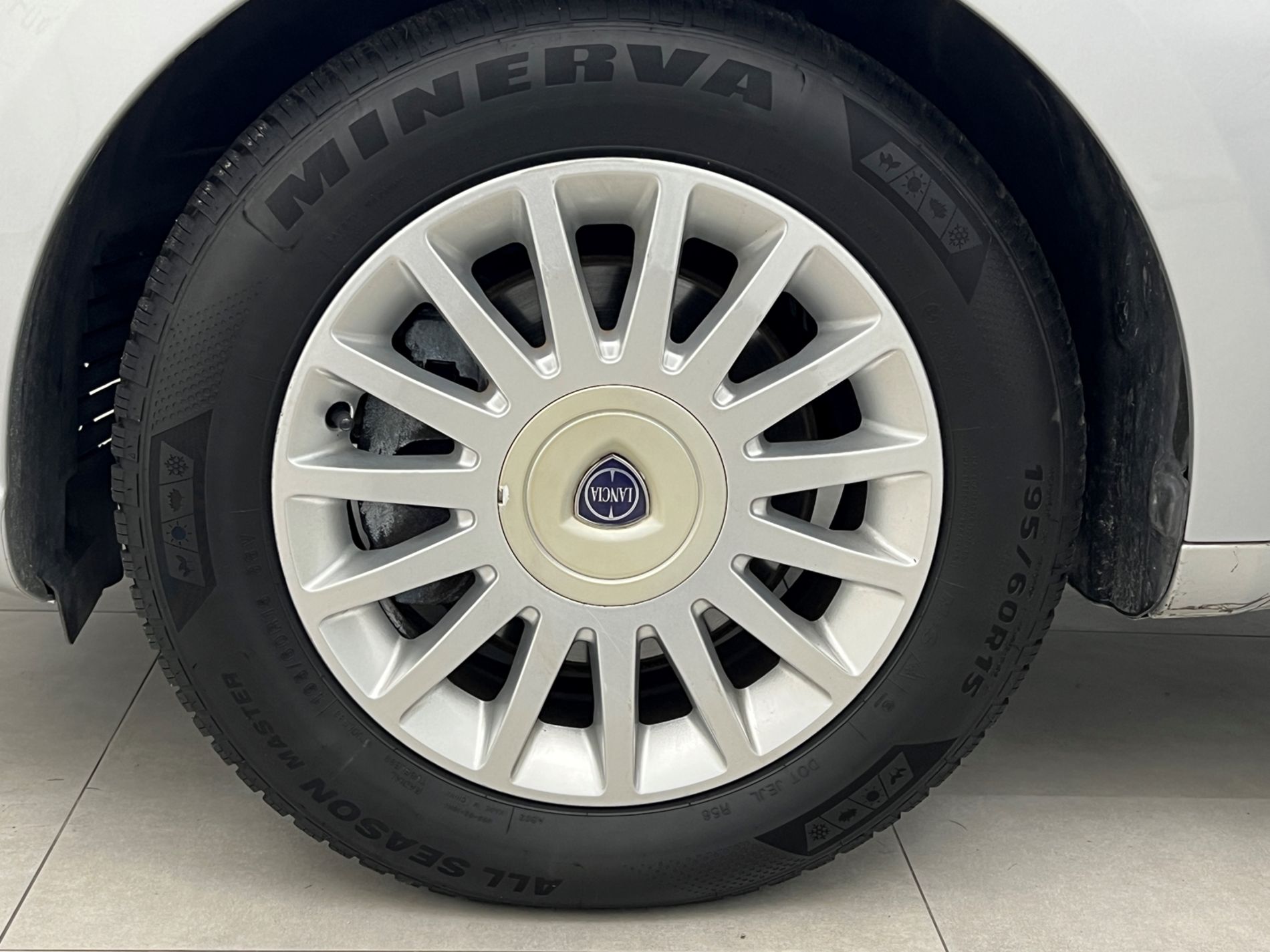 Musa 1.3 mjt Diva c/c.traz.,esp s&s 95cv - Autosani