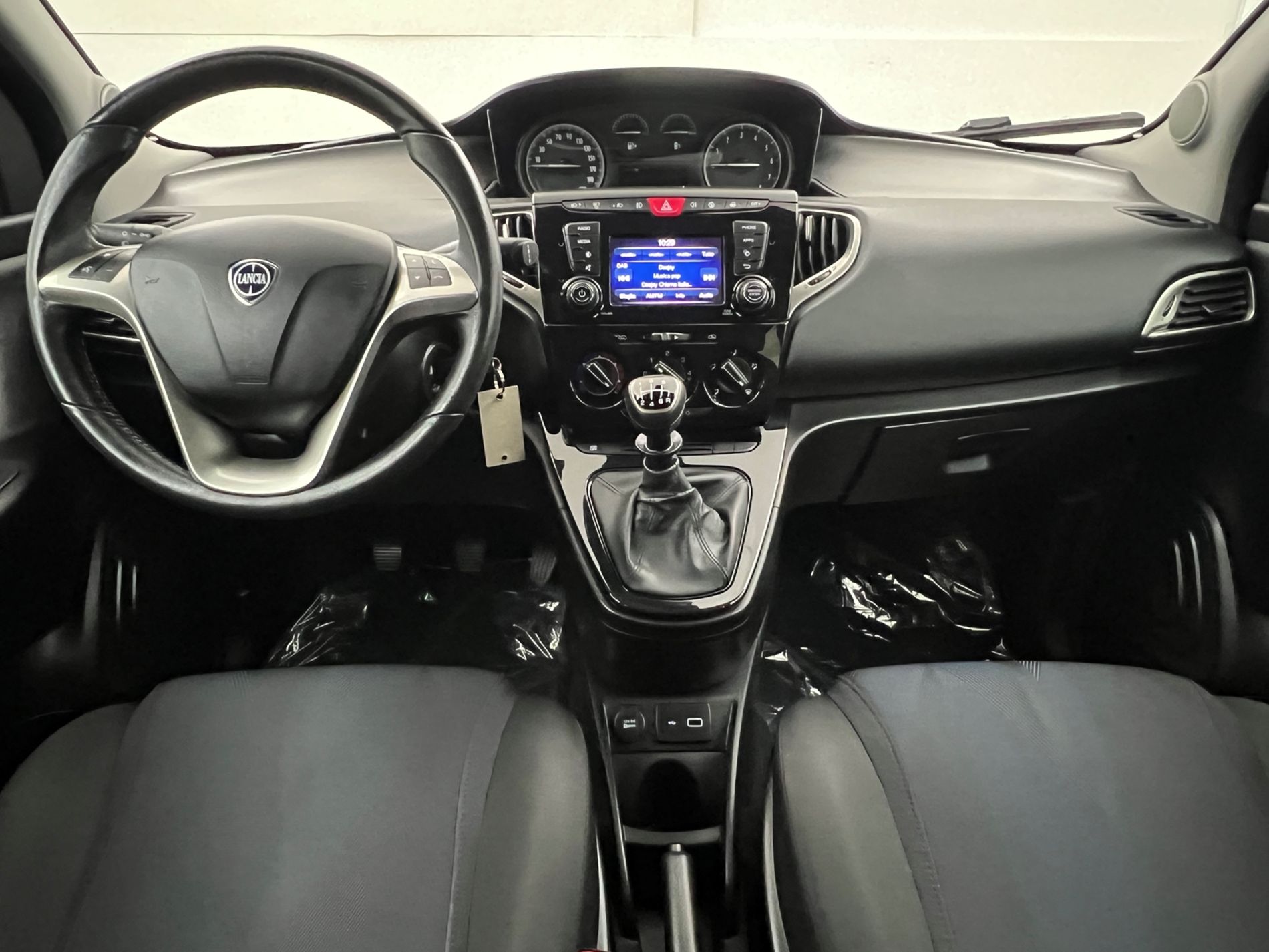 Ypsilon 1.0 firefly hybrid Gold s&s 70cv - Autosani