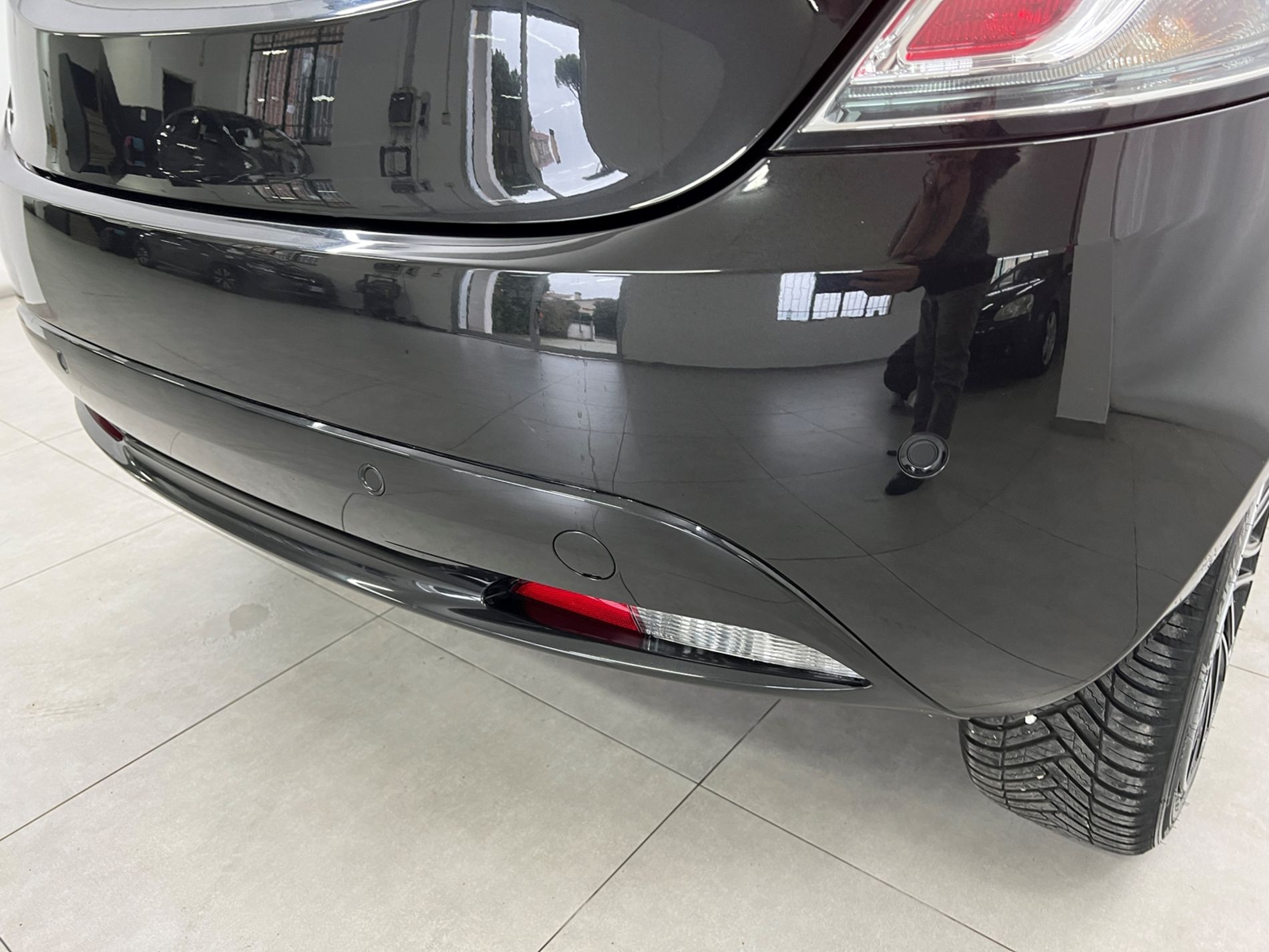 Ypsilon 1.0 firefly hybrid Gold s&s 70cv - Autosani