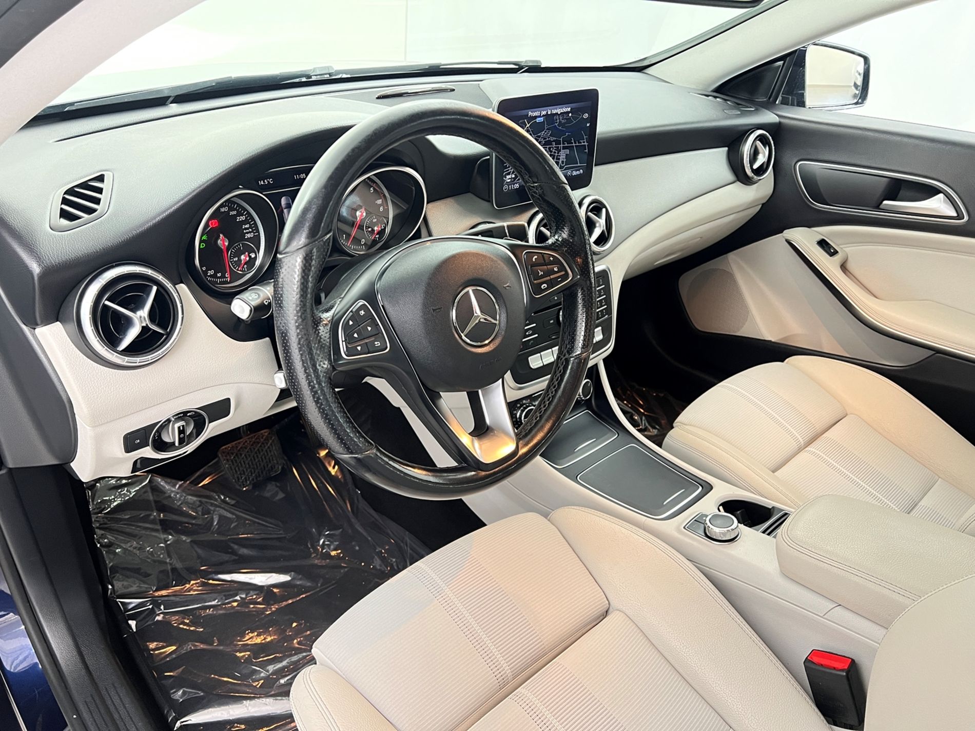 CLA Shooting Brake 200 d Sport auto FL - Autosani