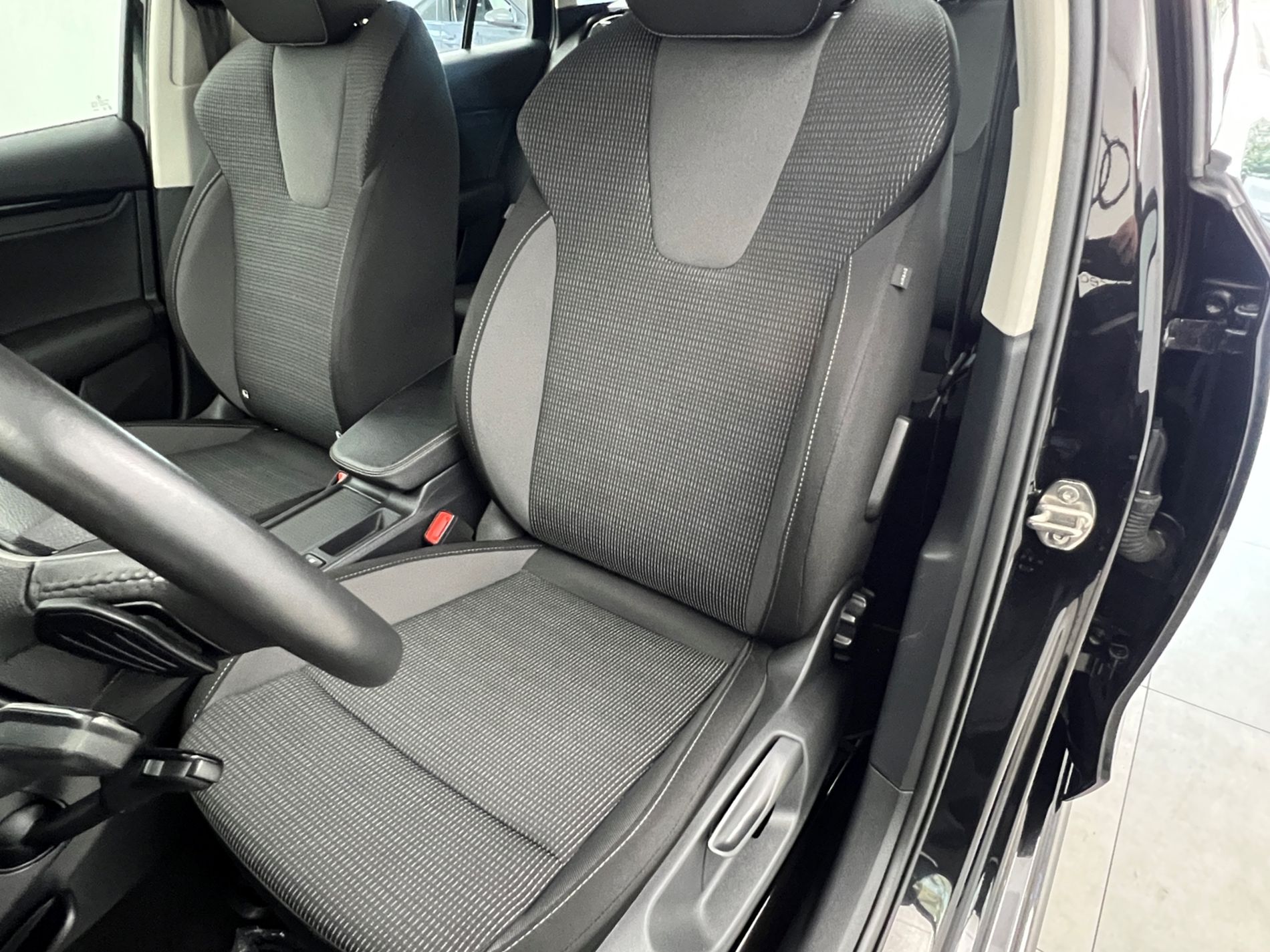 Octavia Wagon 2.0 tdi Executive 150cv dsg - Autosani