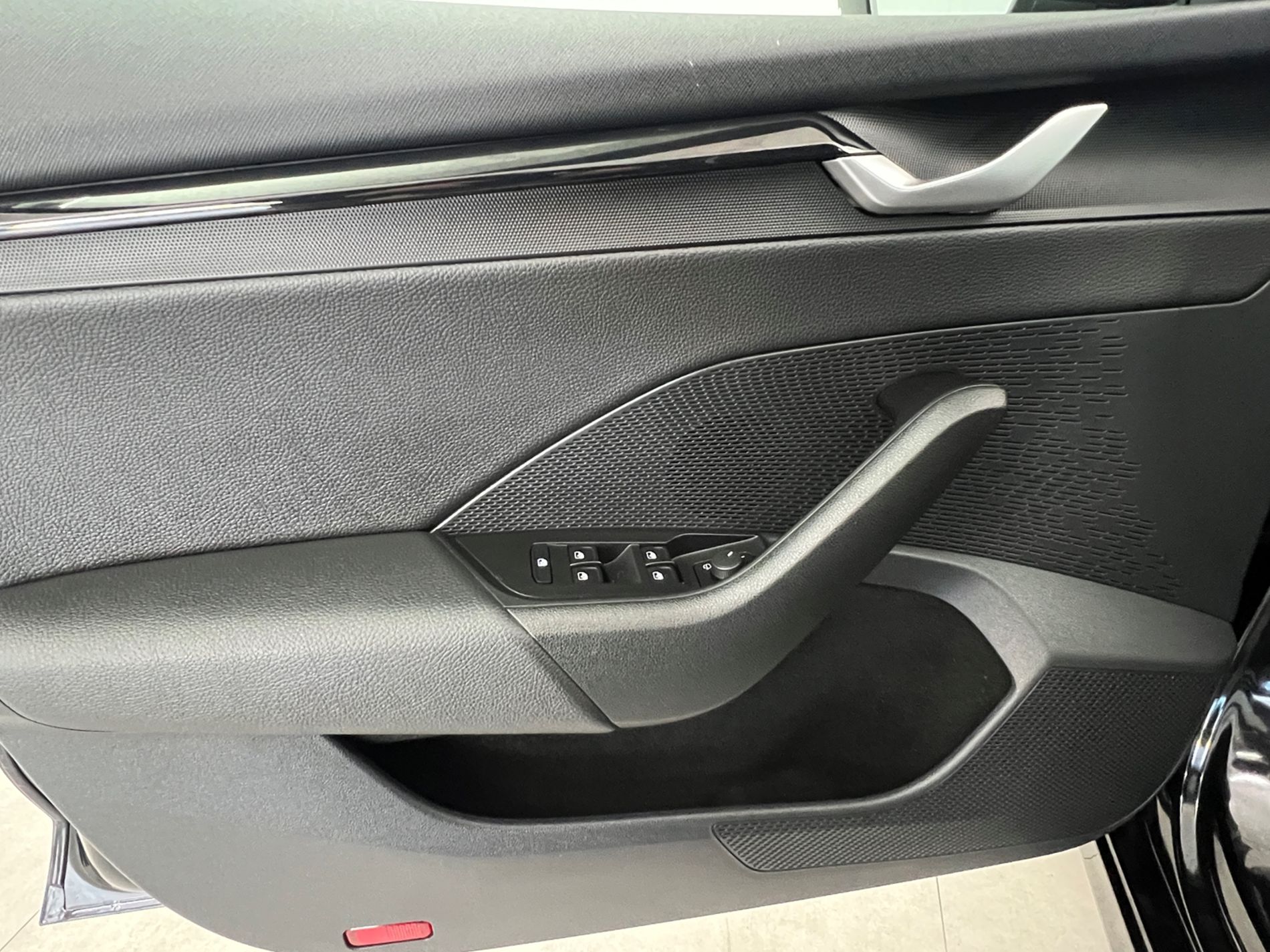 Octavia Wagon 2.0 tdi Executive 150cv dsg - Autosani