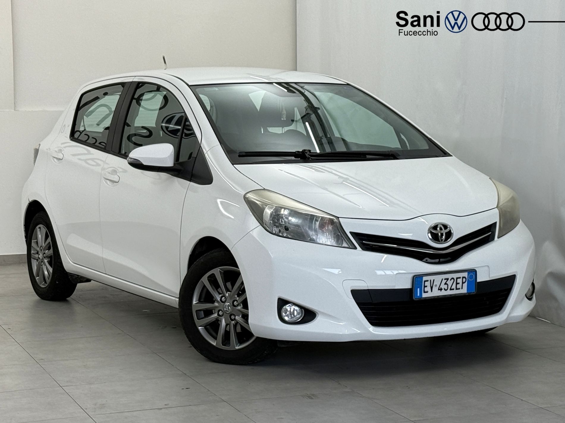 Yaris 5p 1.0 Lounge c/CL - Autosani