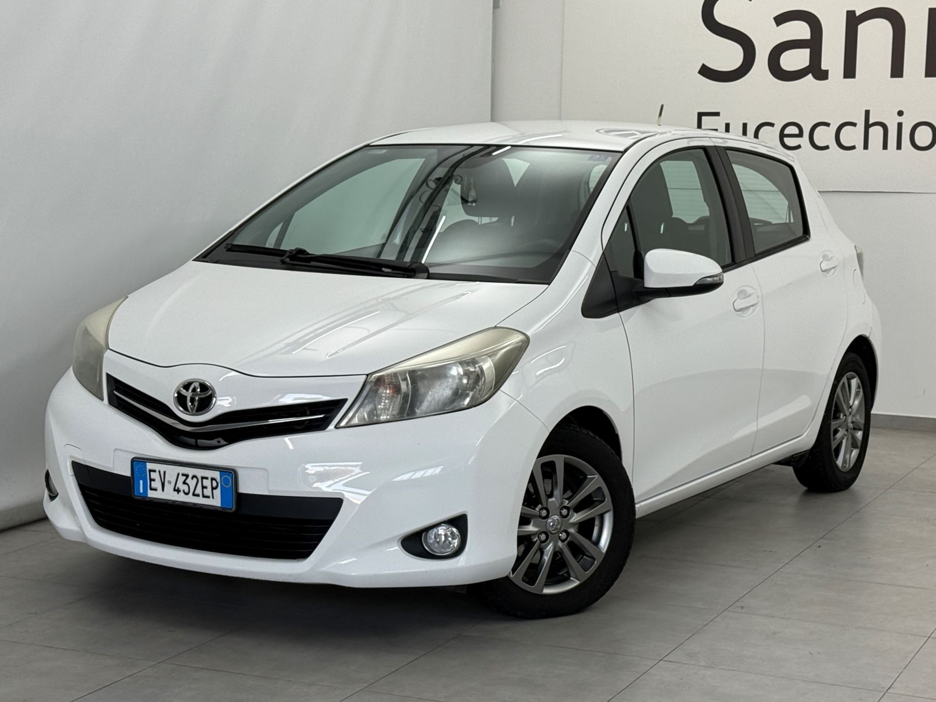 Yaris 5p 1.0 Lounge c/CL - Autosani