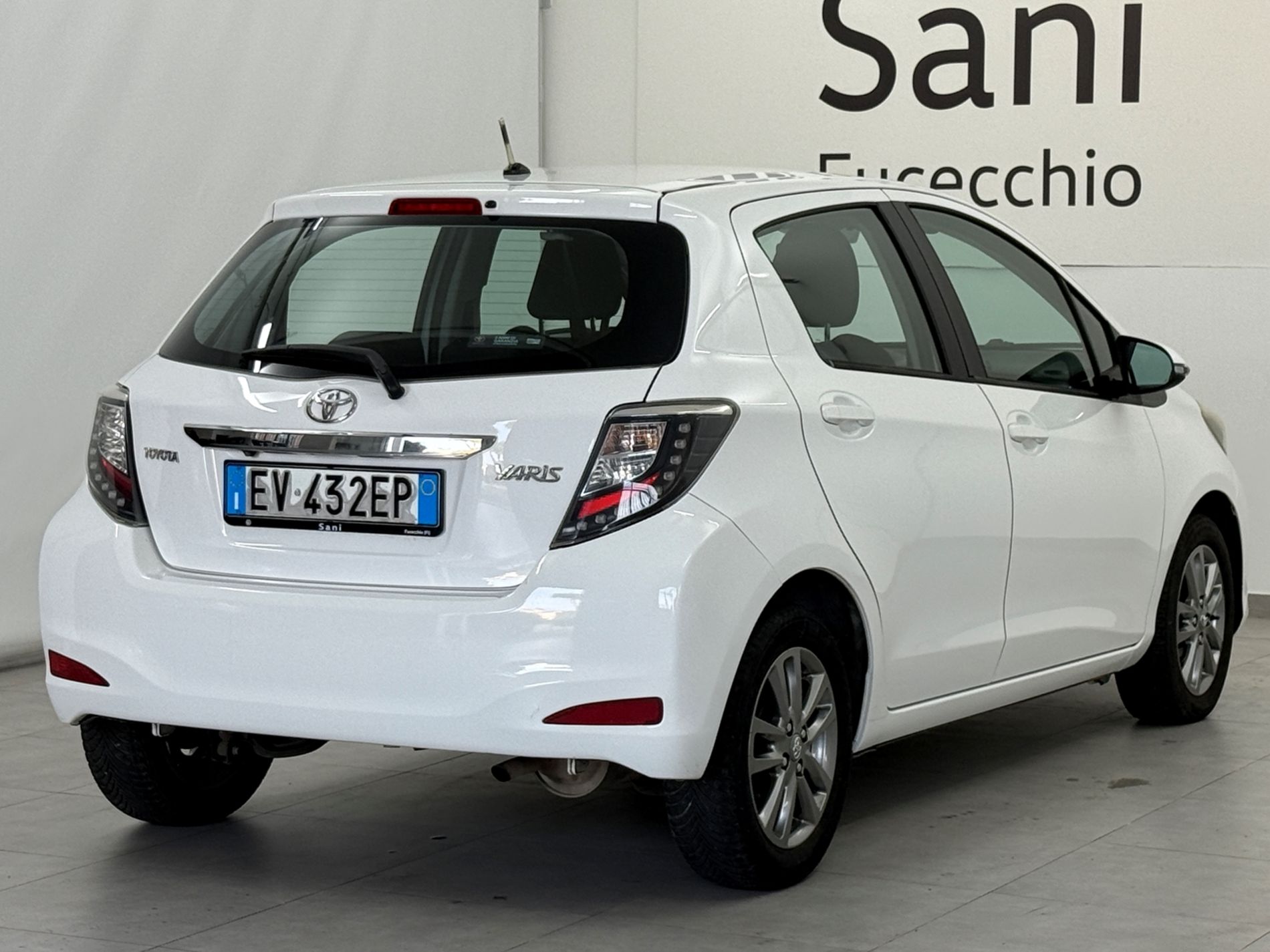 Yaris 5p 1.0 Lounge c/CL - Autosani