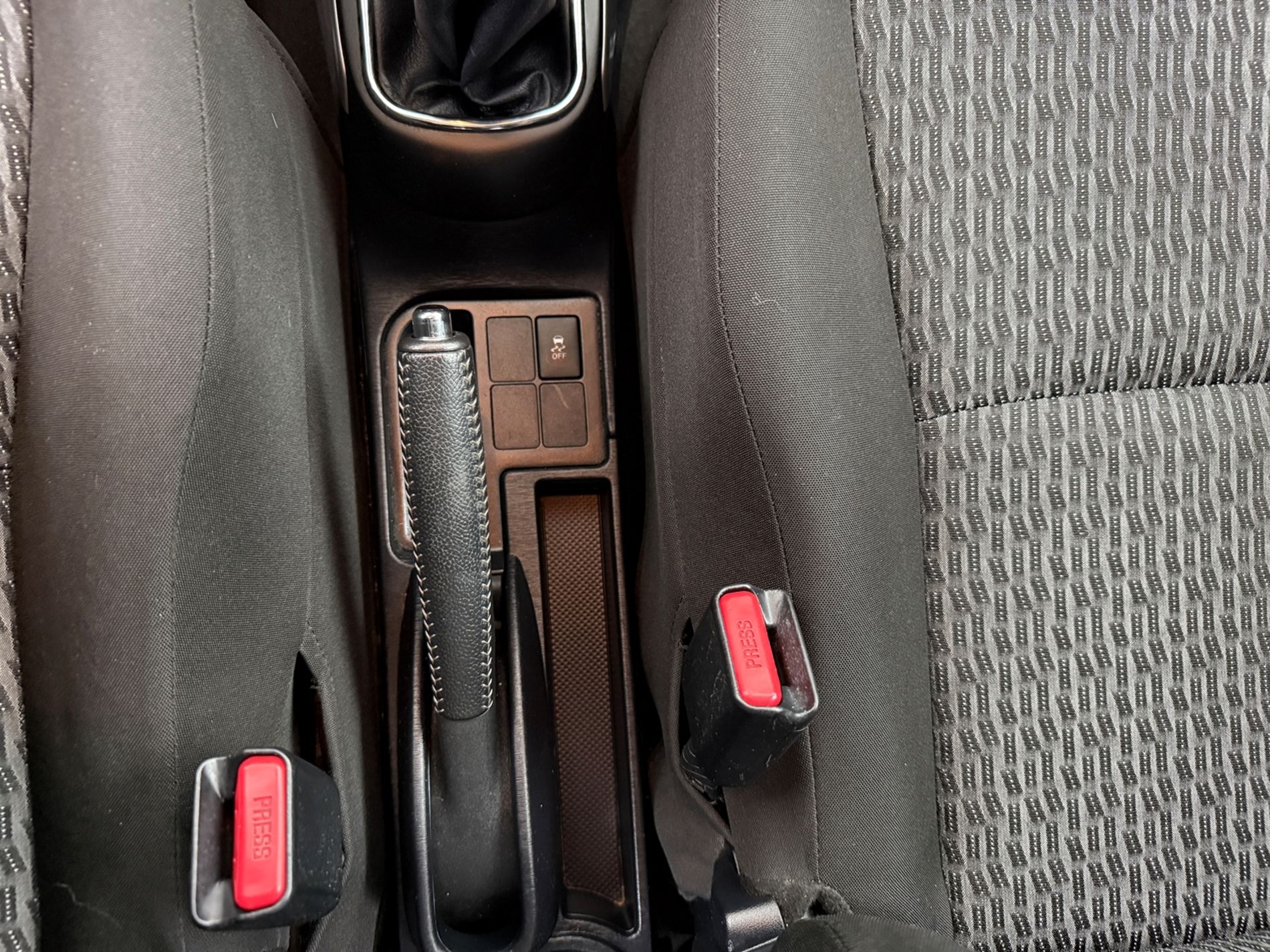 Yaris 5p 1.0 Lounge c/CL - Autosani