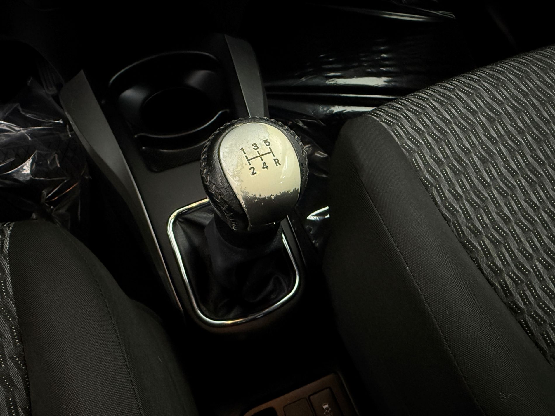 Yaris 5p 1.0 Lounge c/CL - Autosani