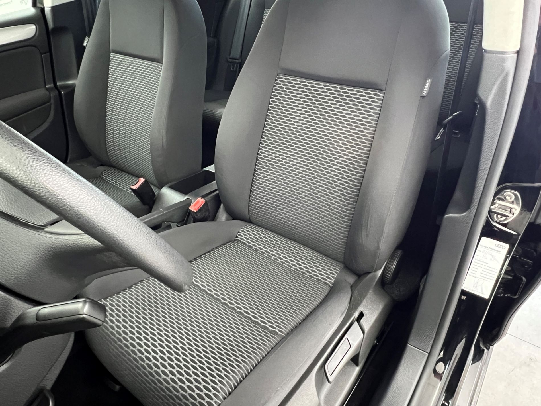 Golf 5p 1.4 United 80cv - Autosani