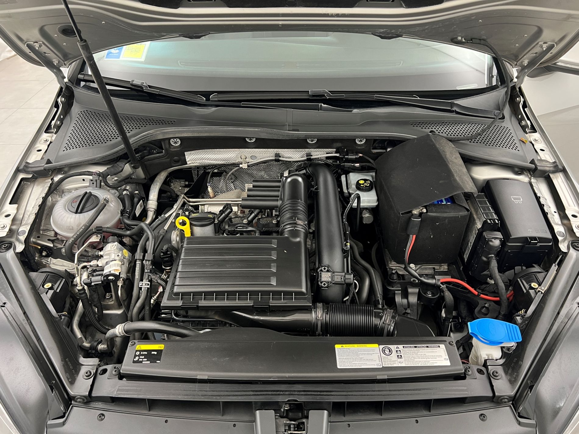 Golf 5p 1.4 tgi Trendline - Autosani