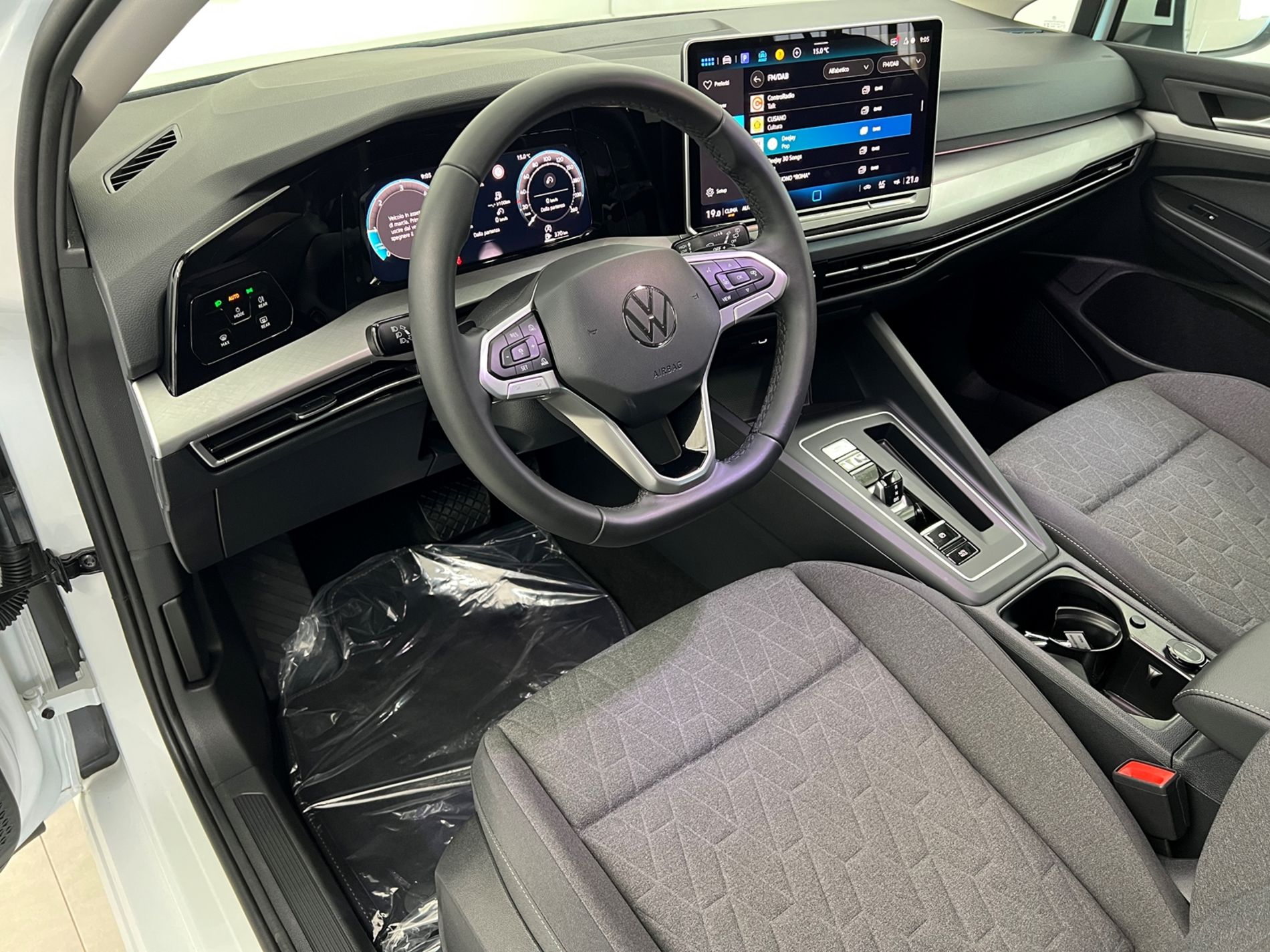 Golf 2.0 tdi Edition Plus 150cv dsg - Autosani