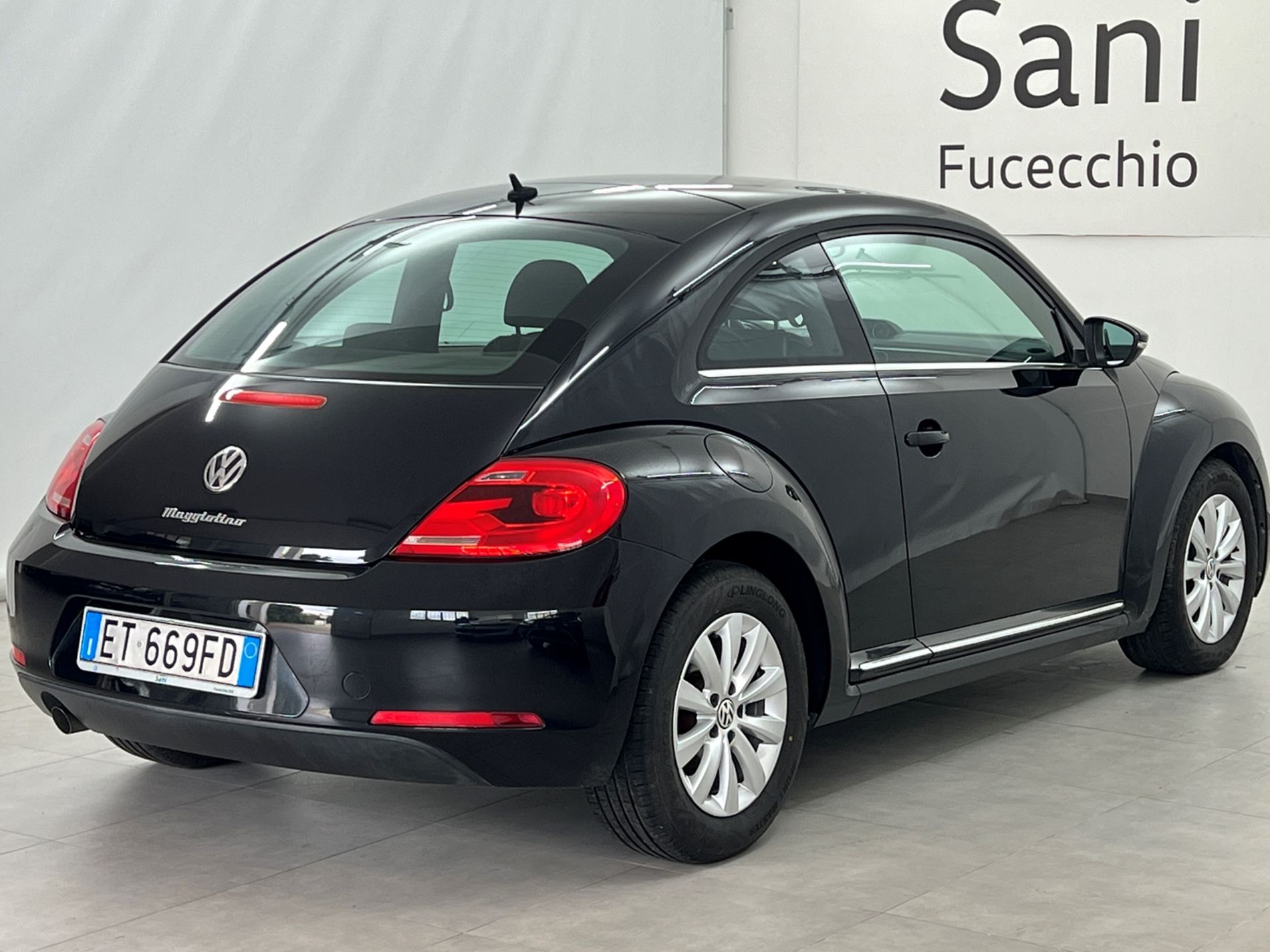 Maggiolino 1.6 tdi Design 105cv - Autosani