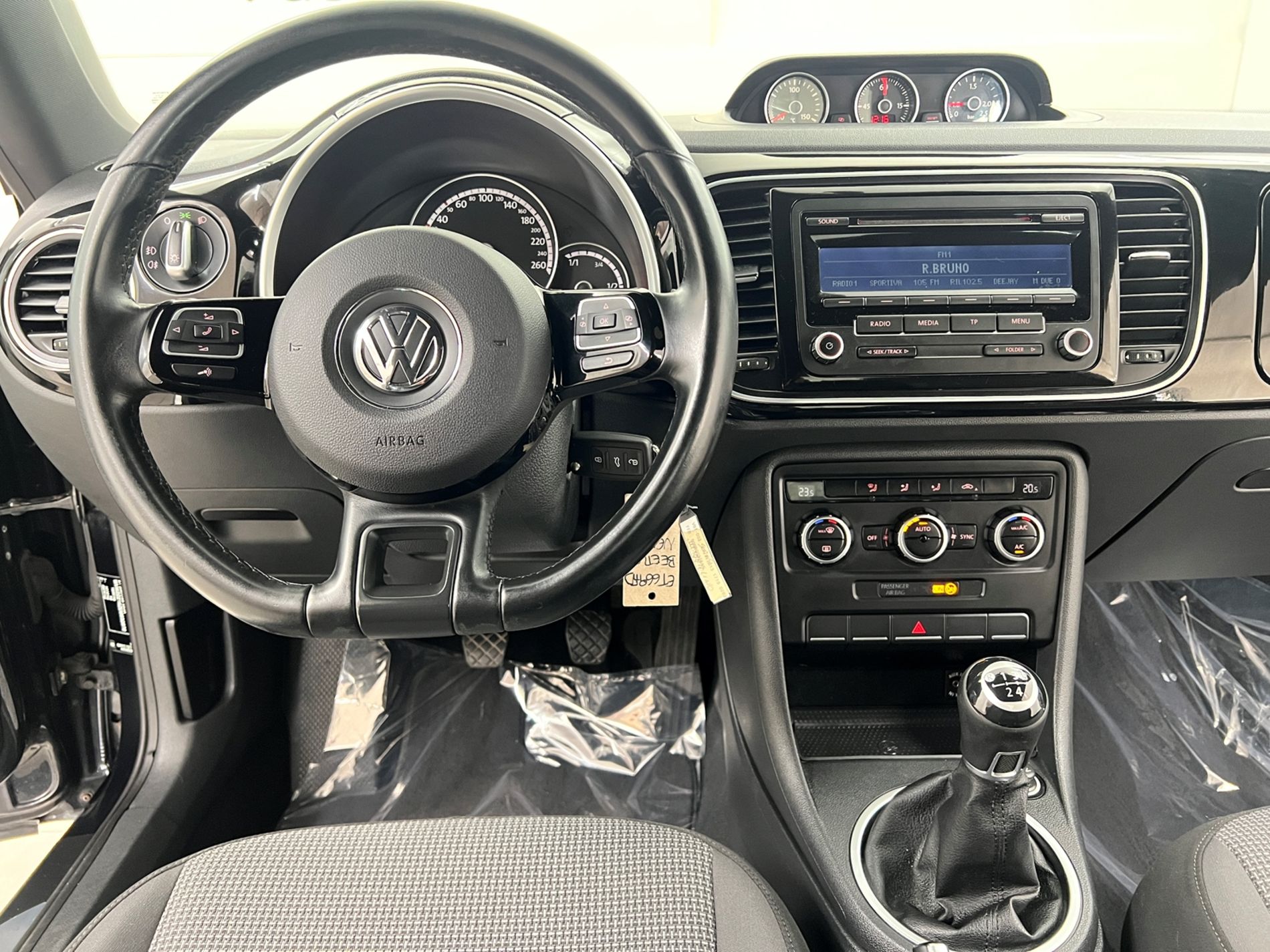 Maggiolino 1.6 tdi Design 105cv - Autosani