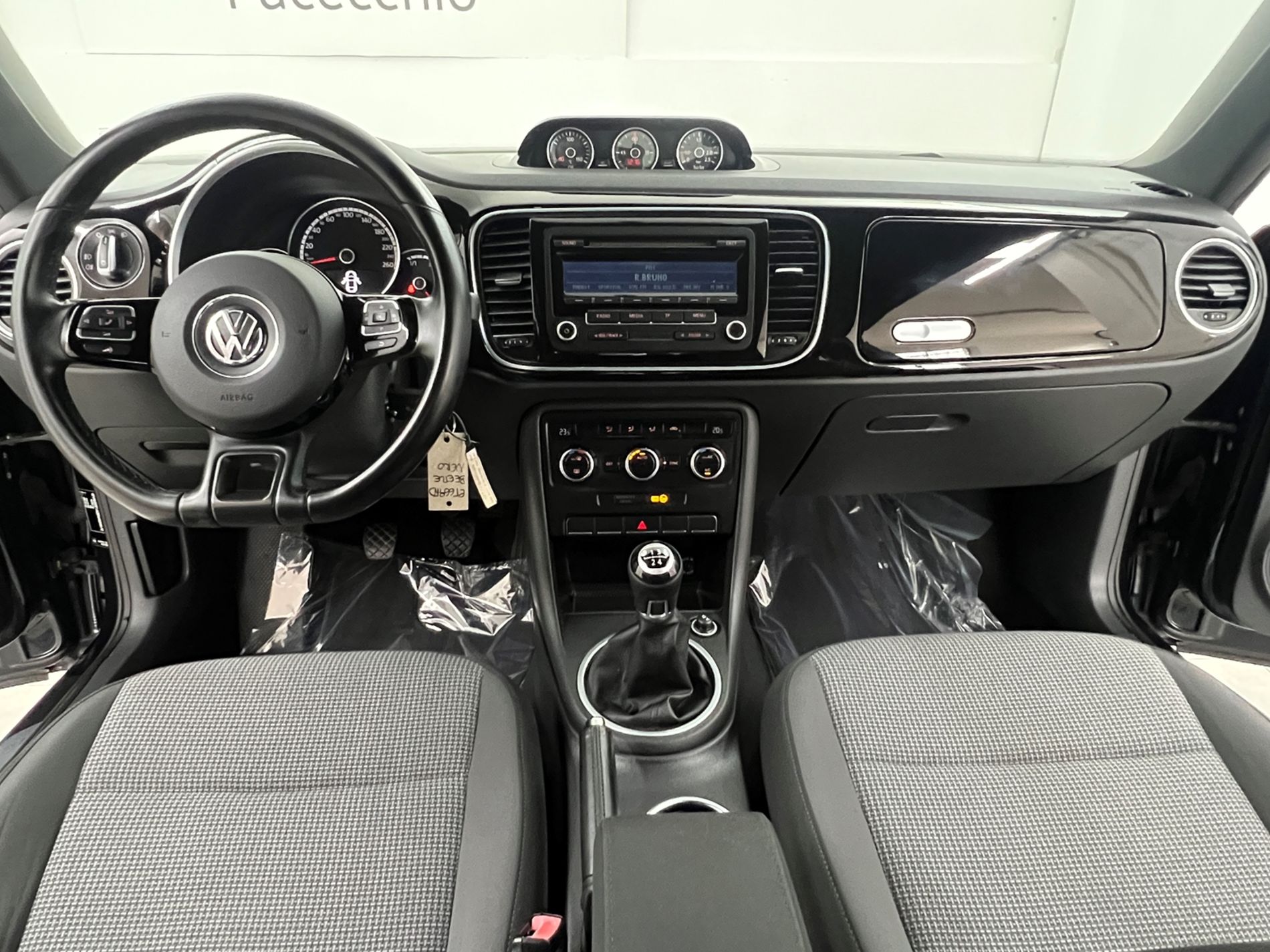 Maggiolino 1.6 tdi Design 105cv - Autosani