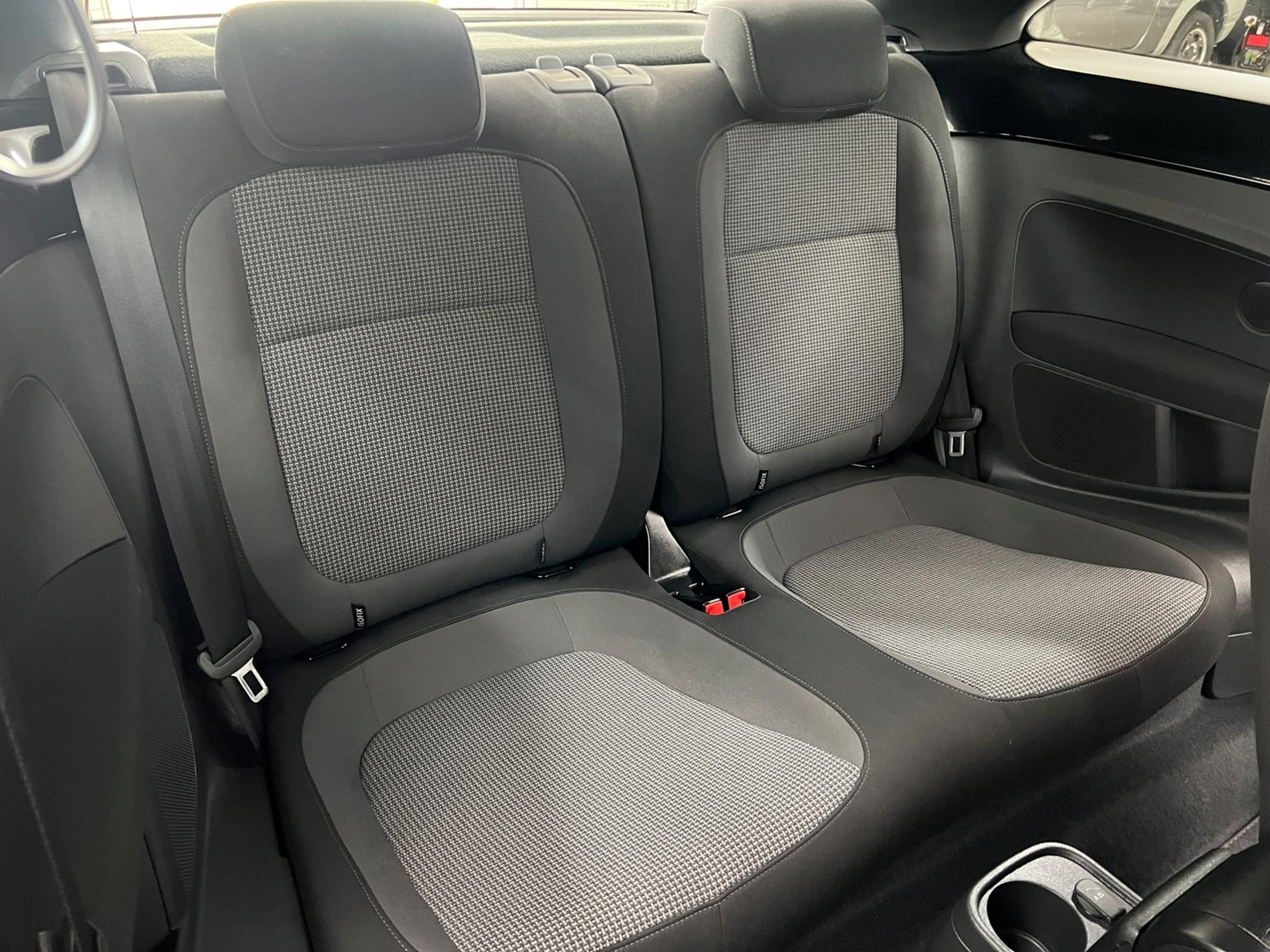 Maggiolino 1.6 tdi Design 105cv - Autosani