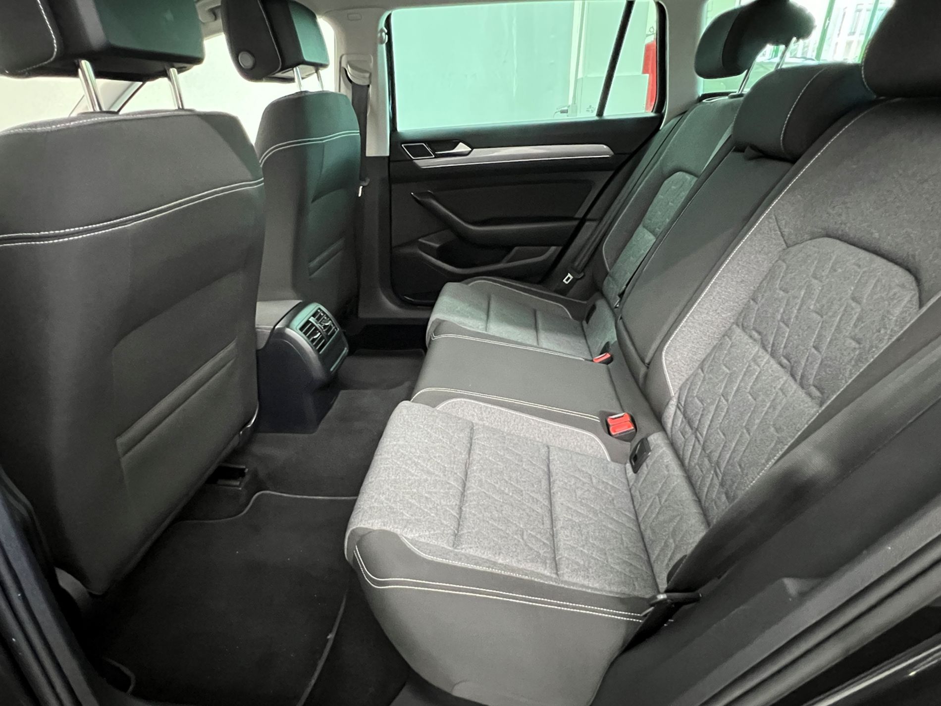 Passat Variant 2.0 tdi Business 150cv dsg - Autosani