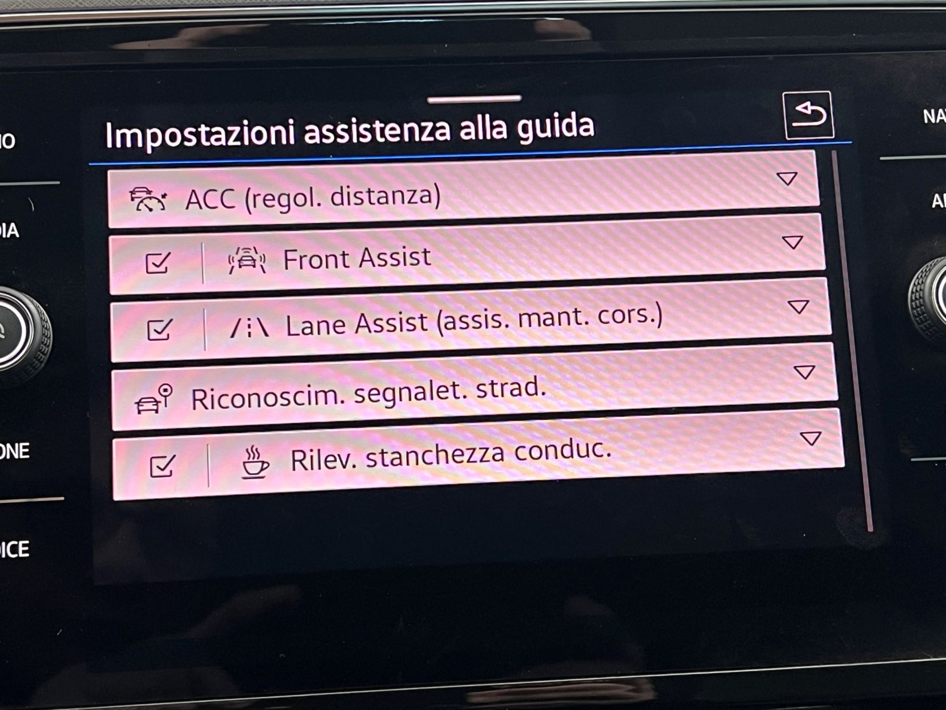 Passat Variant 2.0 tdi Business 150cv dsg - Autosani