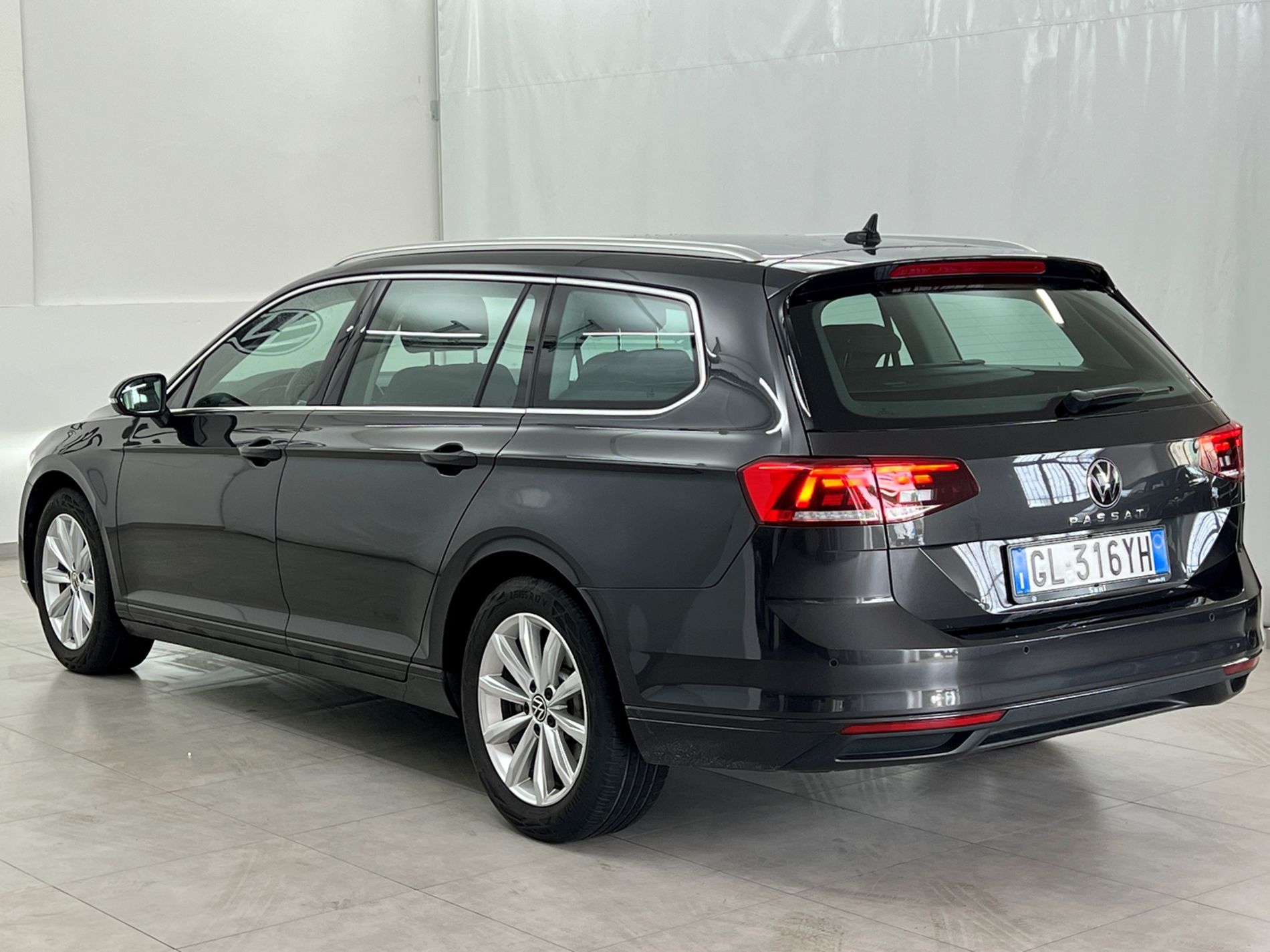 Passat Variant 2.0 tdi Business 150cv dsg - Autosani