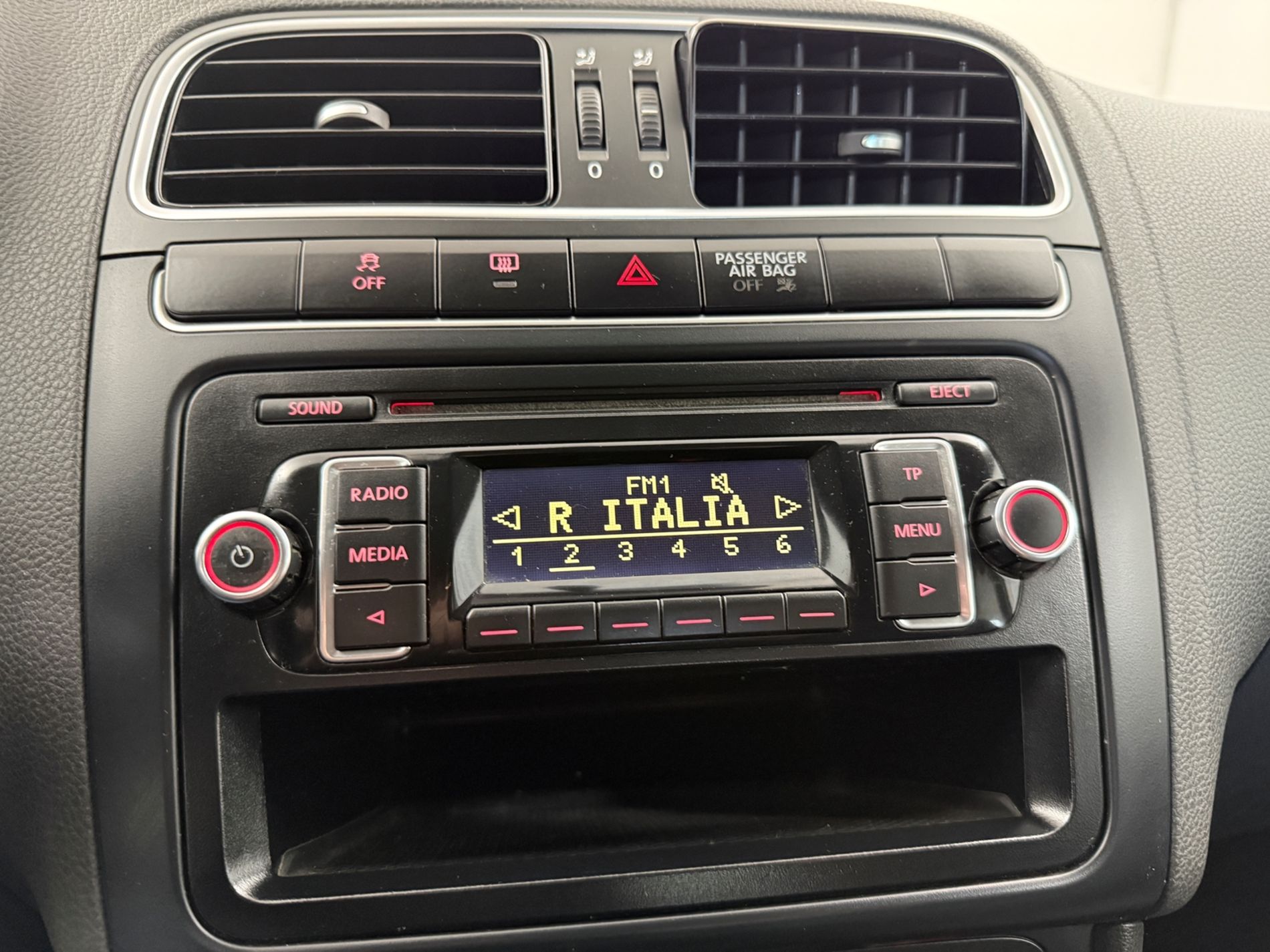 Polo 5p 1.2 Comfortline 70cv - Autosani