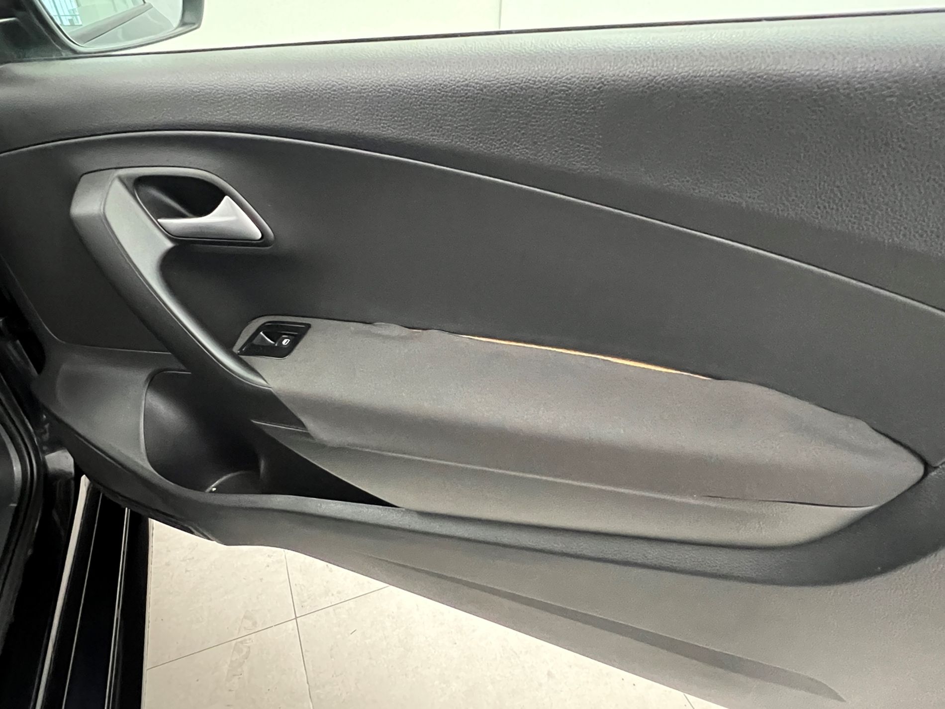 Polo 3p 1.0 mpi Trendline 60cv - Autosani