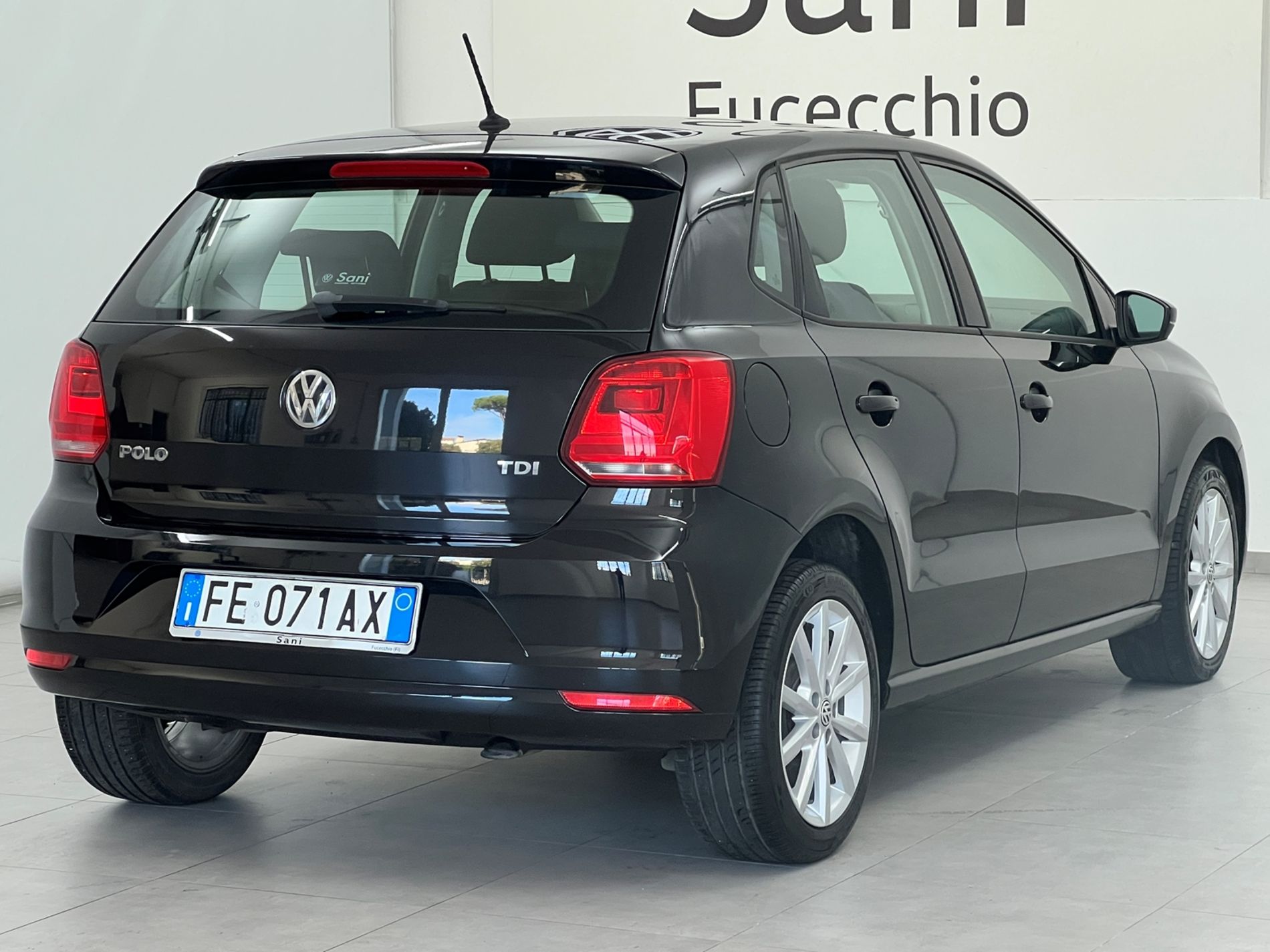 Polo 5p 1.4 tdi Comfortline 75cv - Autosani