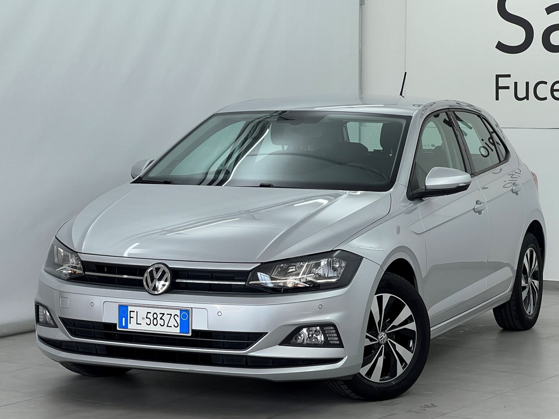 Polo 5p 1.0 mpi Comfortline 75cv - Autosani