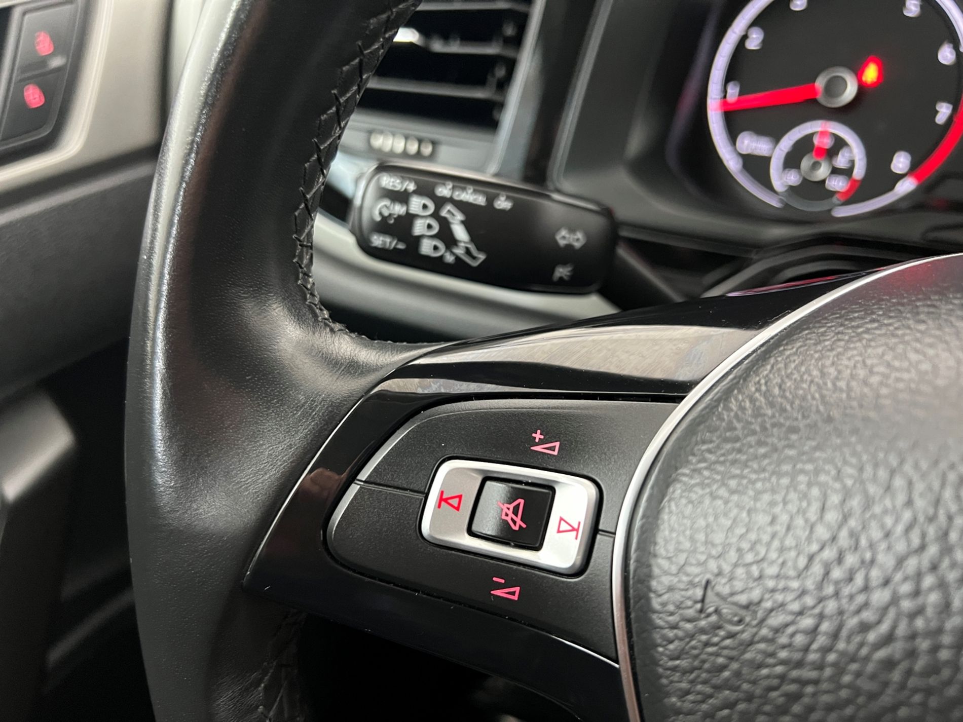 Polo 5p 1.0 mpi Comfortline 75cv - Autosani